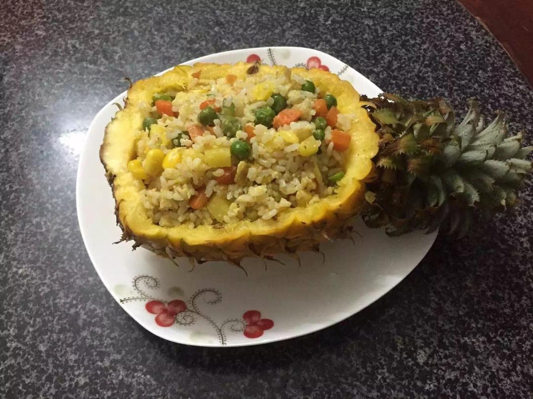 菠萝炒饭