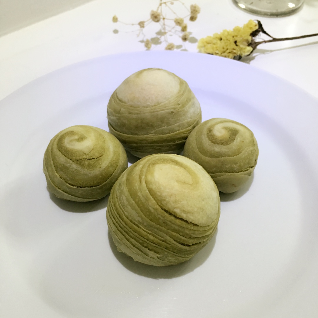 蛋黄酥~紫薯、抹茶、原味~花好月圆，中秋快乐~内附一次做六色蛋黄酥方法~