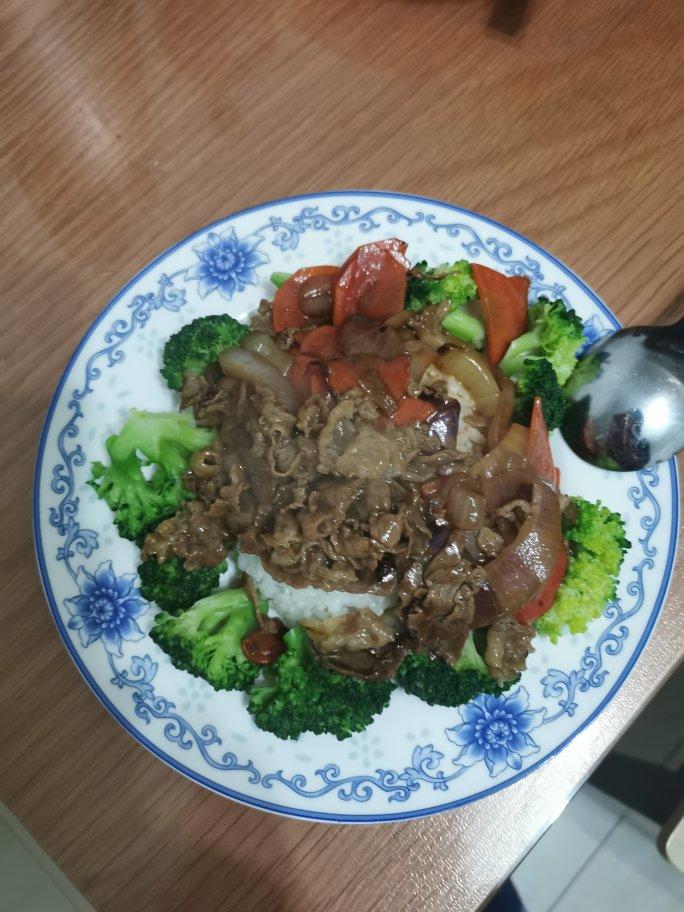 肥牛饭
