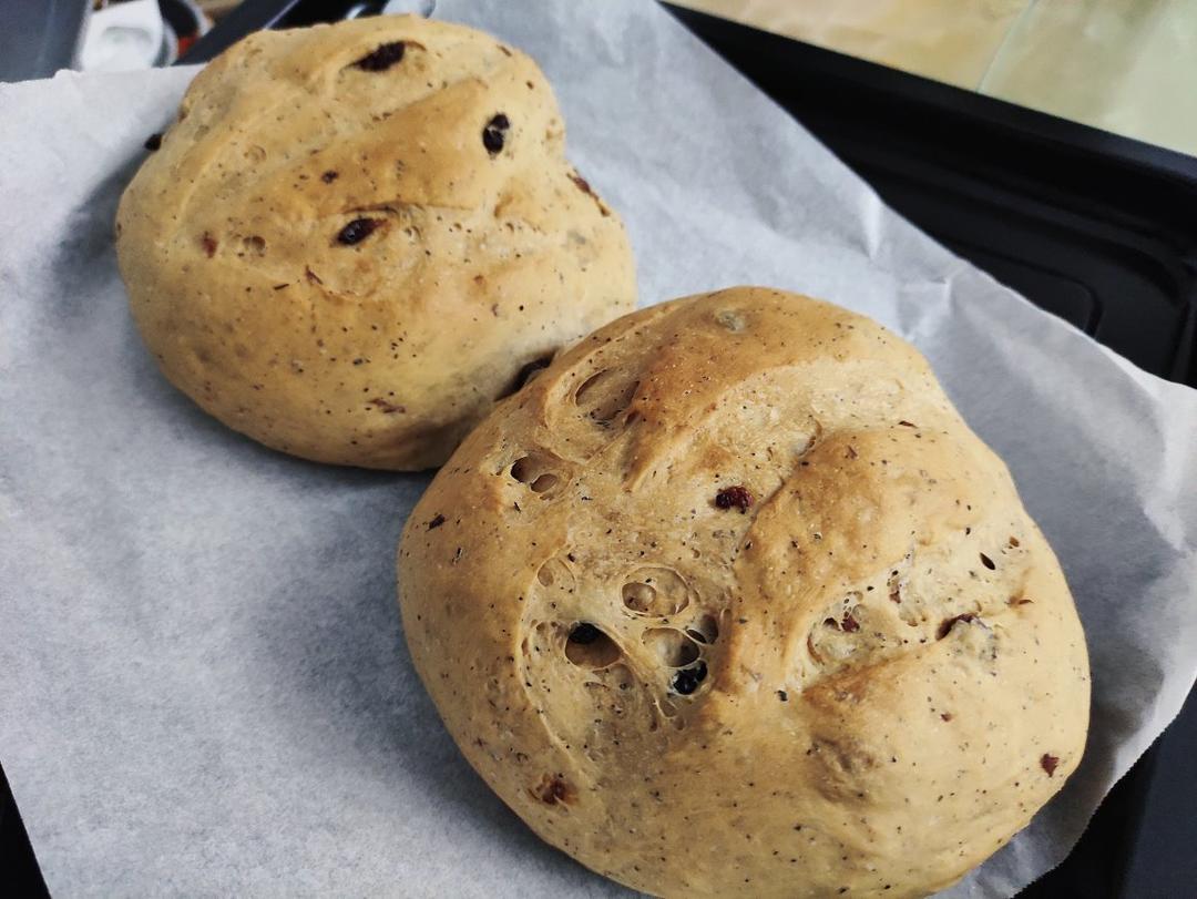 红茶葡萄干（仿原麦山丘/汤种）Earl Grey flavored bread filled with raisins