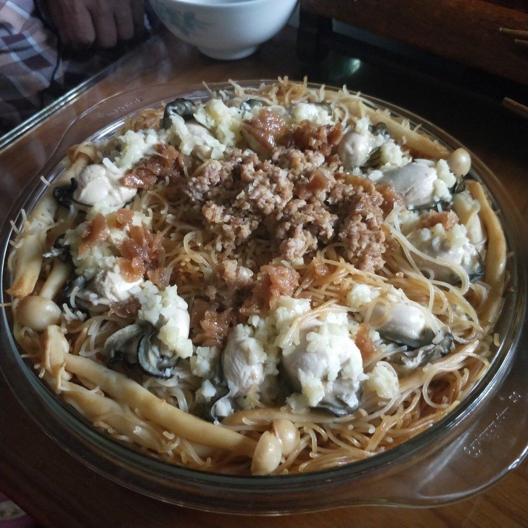 蒜蓉粉丝蒸生蚝