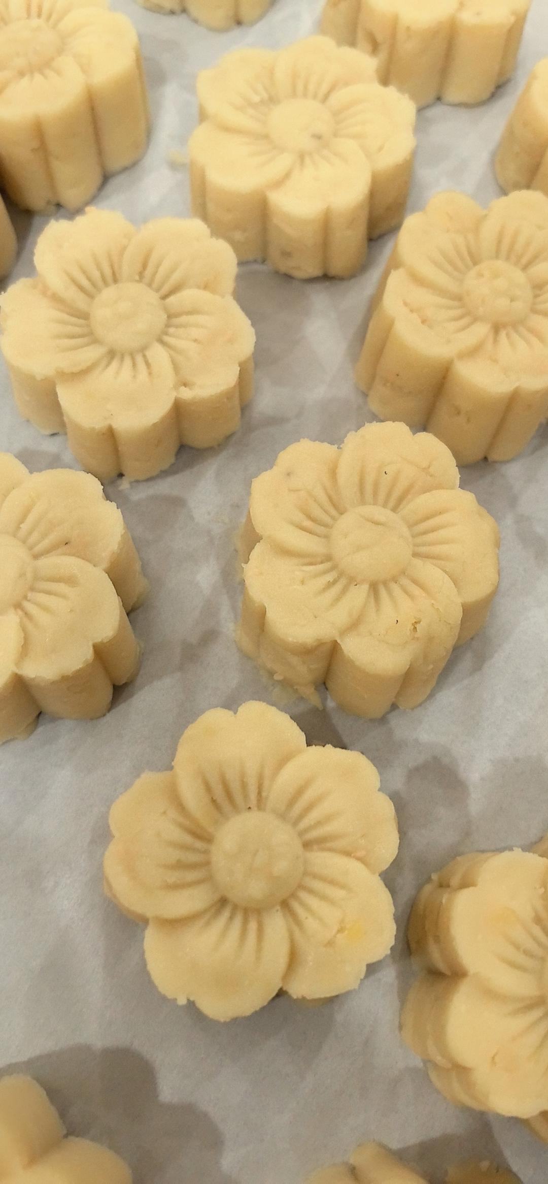 奶香绿豆糕（无豆腥味，超快手不麻烦）