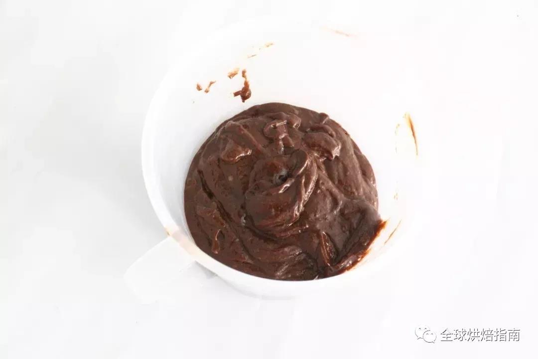 至尊巧克力蛋糕的做法 步骤16