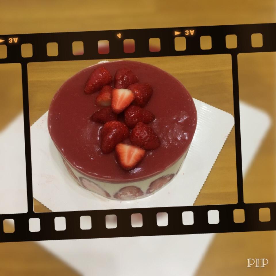 【视频】草莓慕斯蛋糕～抓住草莓季的尾巴
