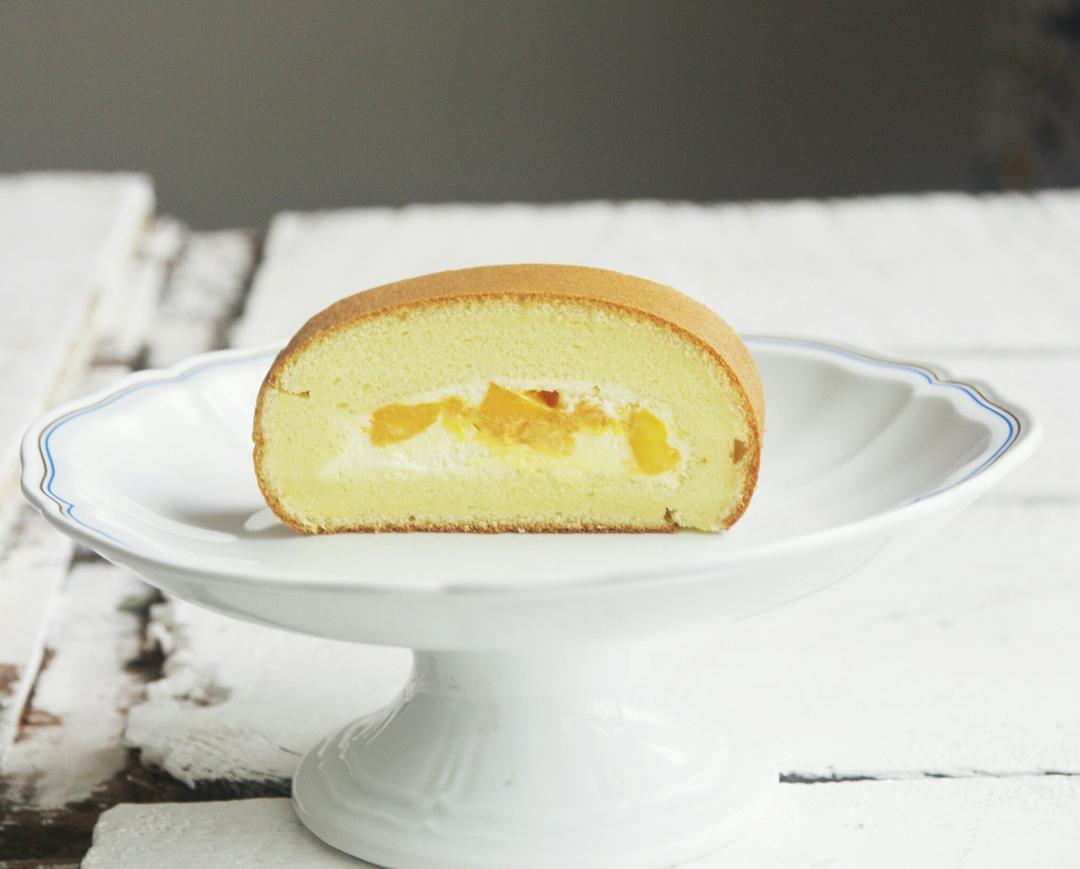 胖乎乎奶油芒果卷/不开裂不掉皮全过程详细图解烘焙视频/蛋糕篇6：「厚卷」