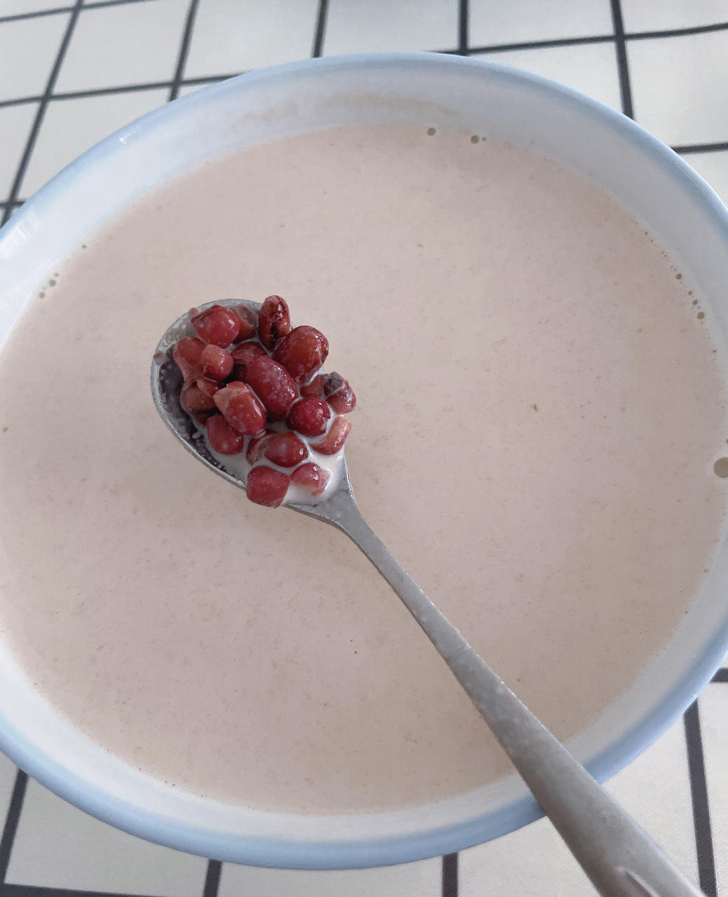 红豆牛奶