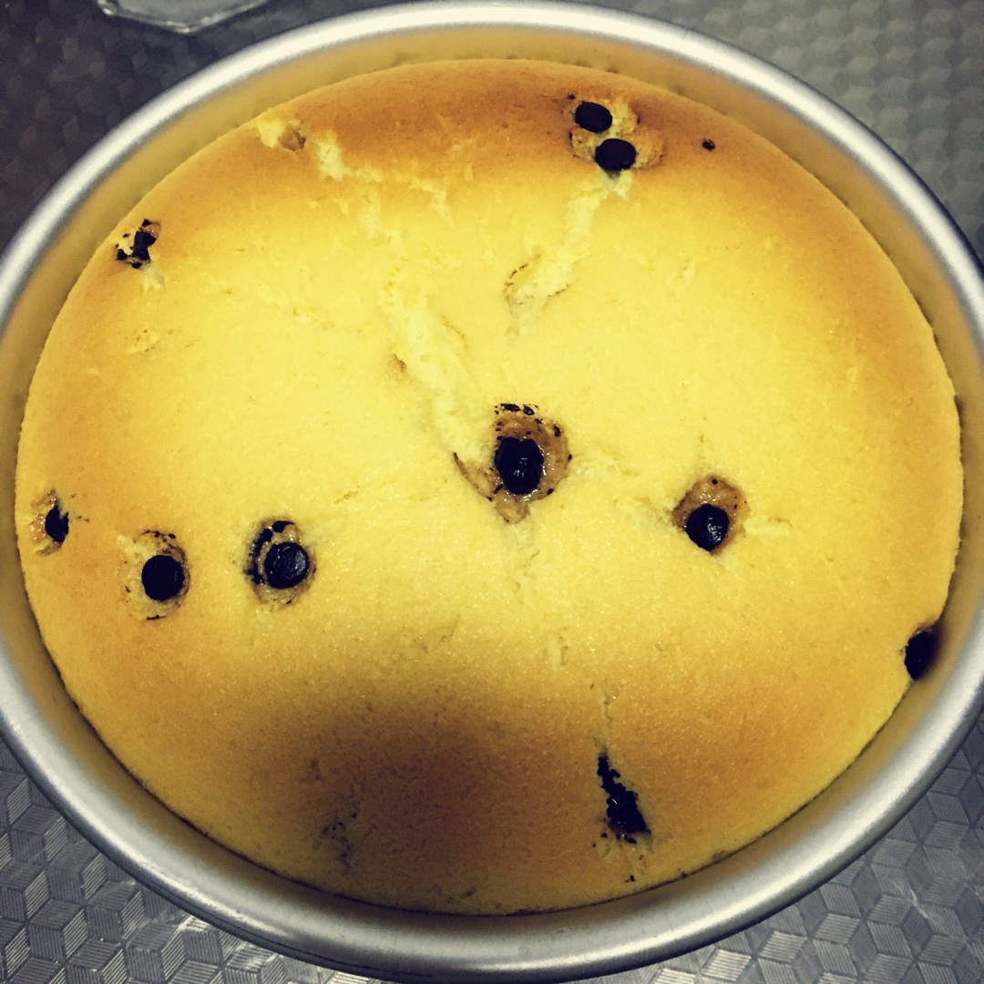 烤箱做蛋糕（戚风蛋糕的做法）