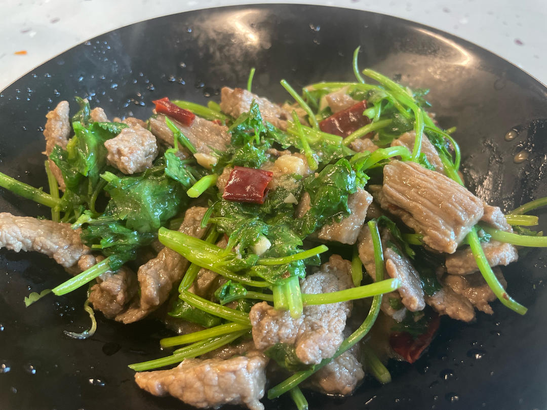 香菜炒牛肉