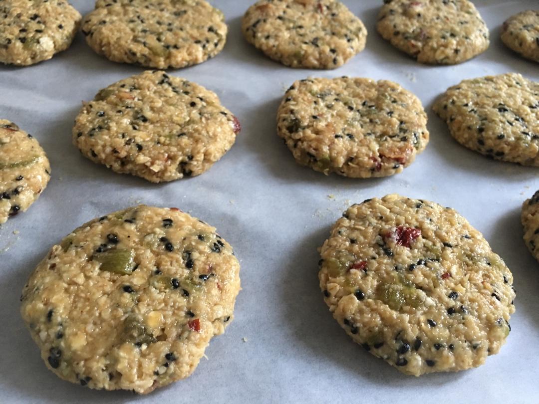 无数次翻牌の ·燕麦饼干🍪