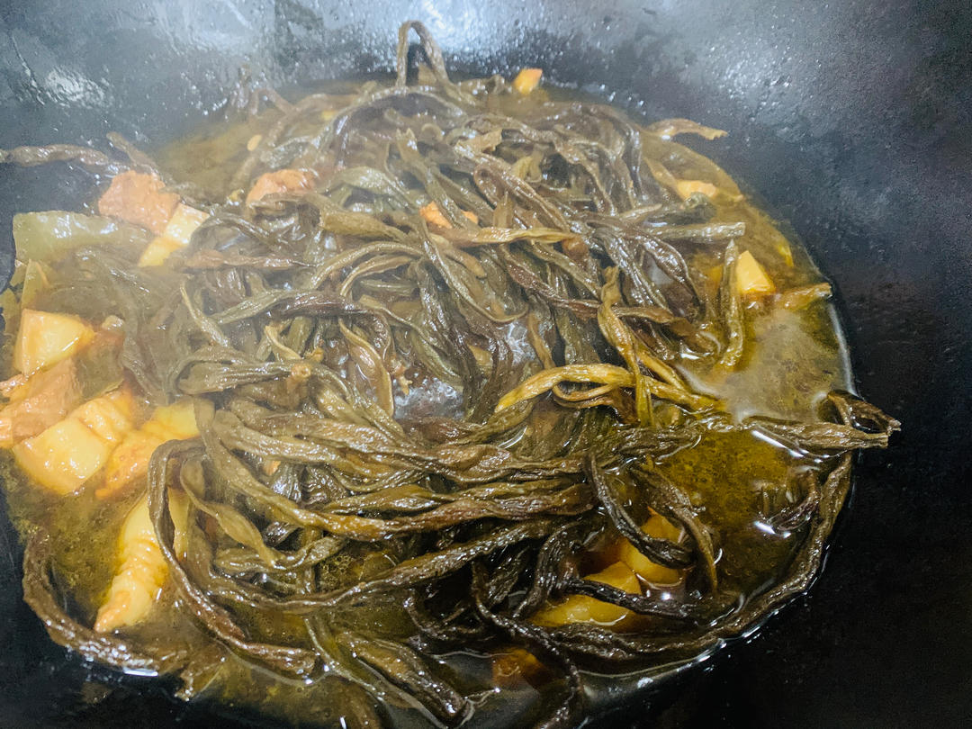 红烧肉炖干豆角粉条
