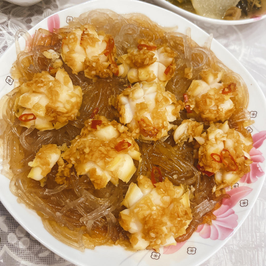蒜蓉粉丝蒸鲍鱼