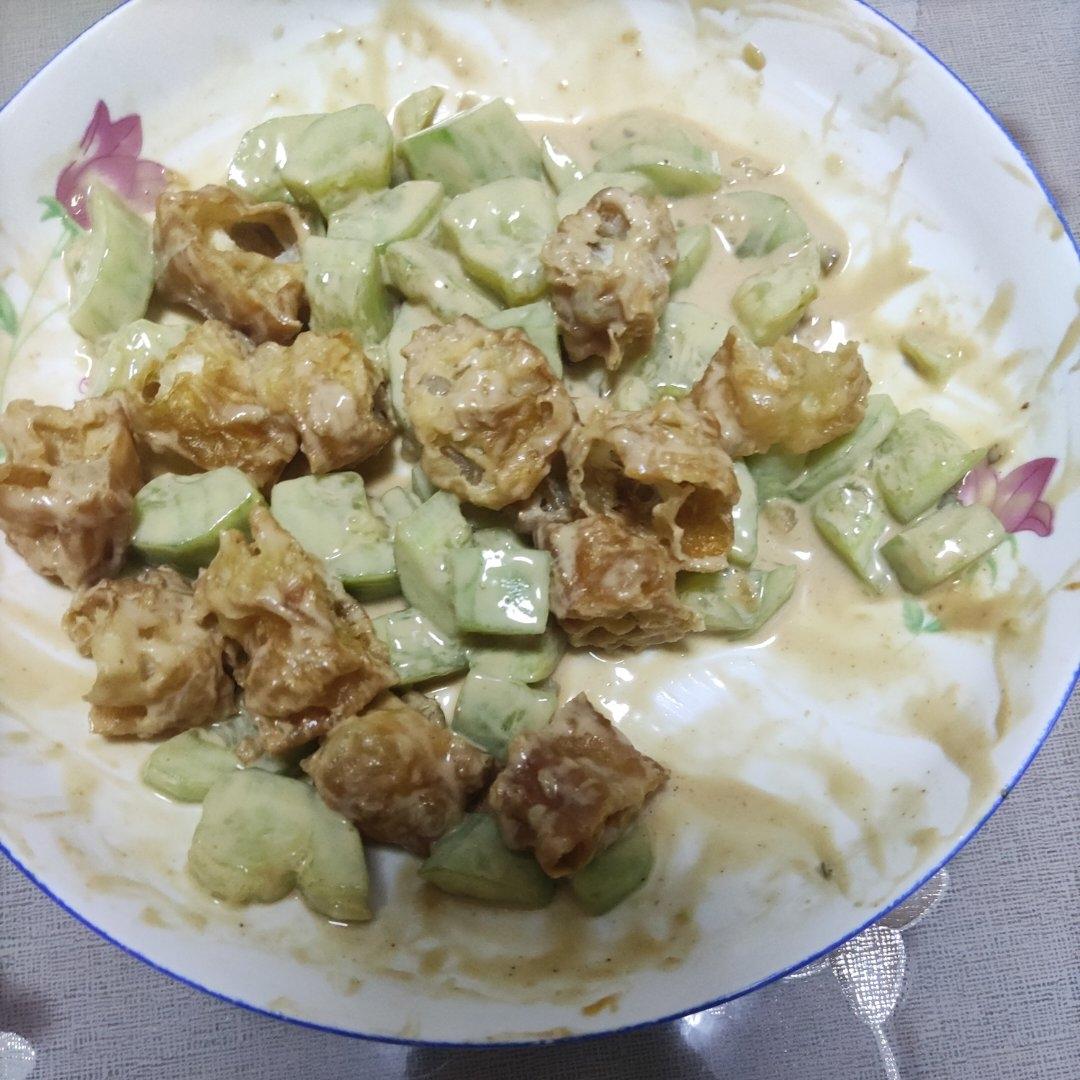 油条黄瓜（窍门油条变酥脆不用油炸版）