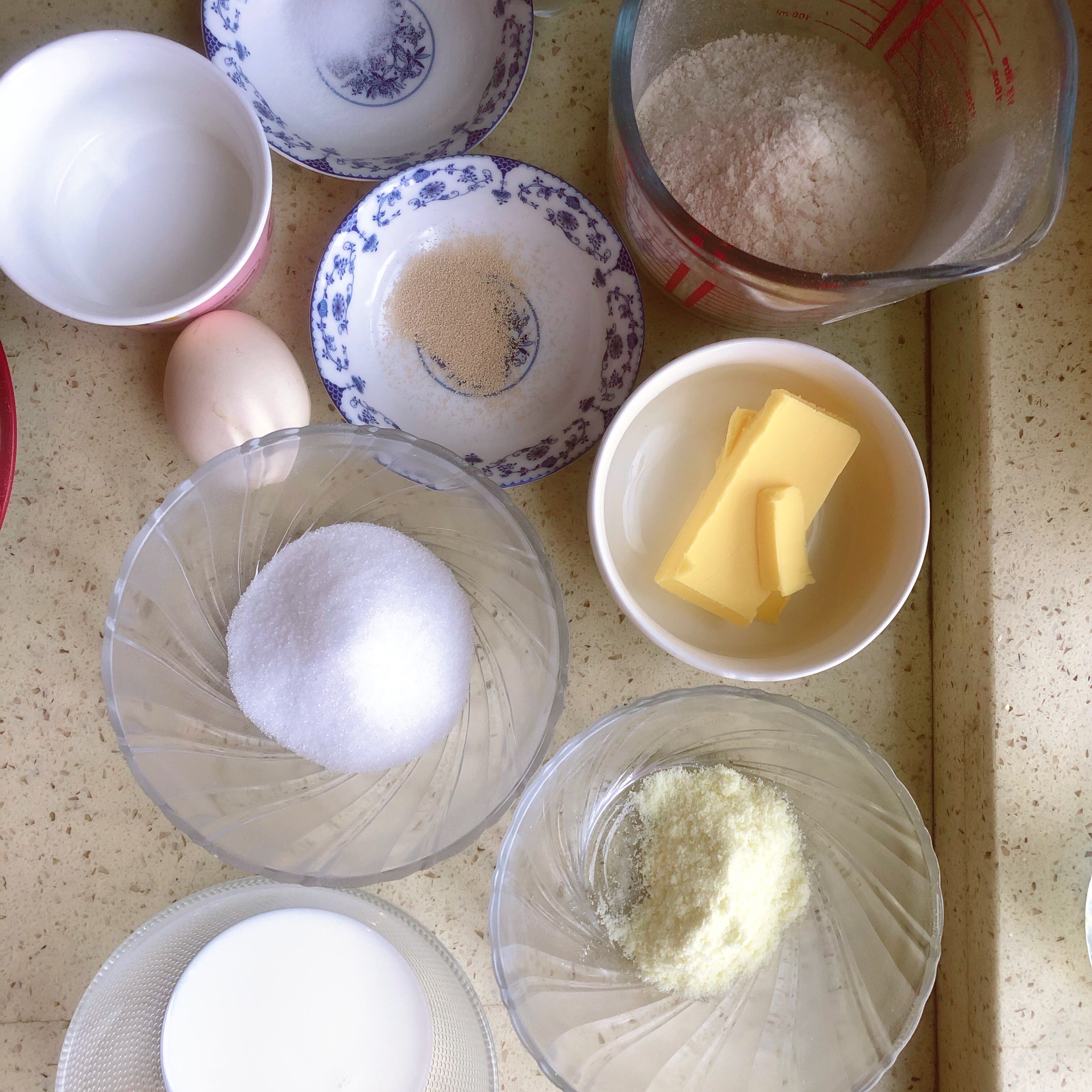 全手工牛奶面包卷的做法 步骤4