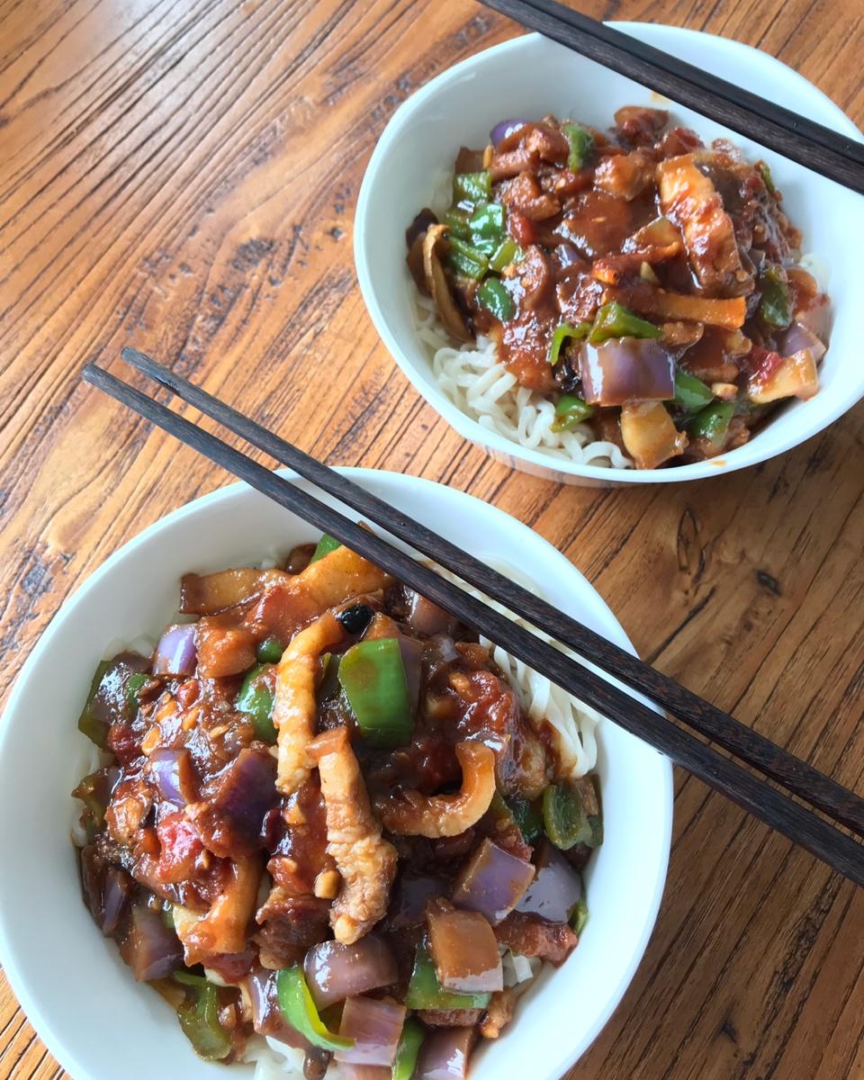 茄子肉丁打卤面