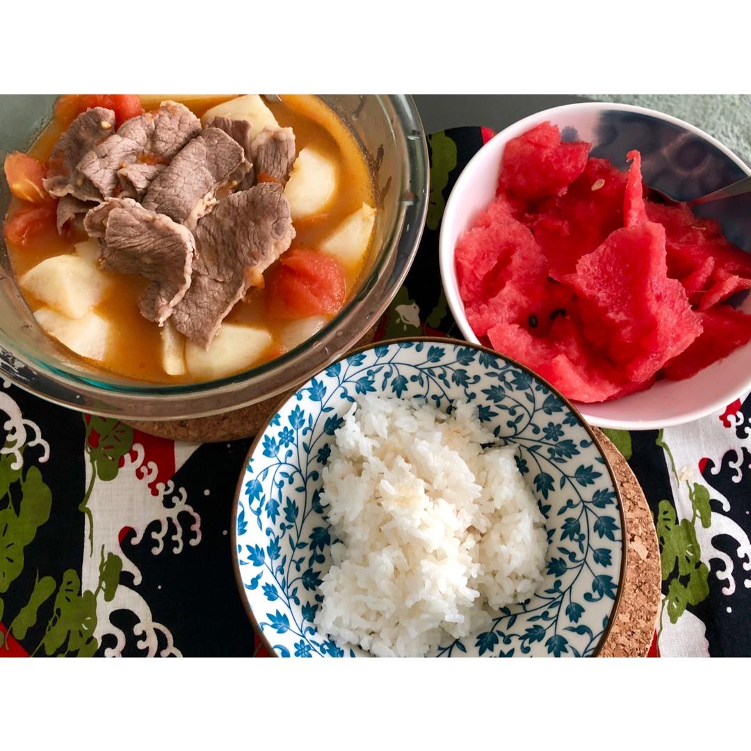 番茄土豆肥牛锅