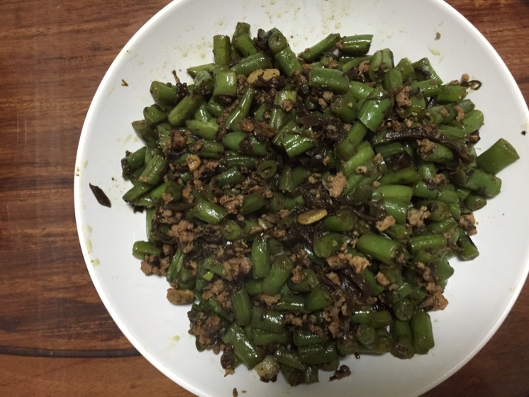 橄榄菜四季豆
