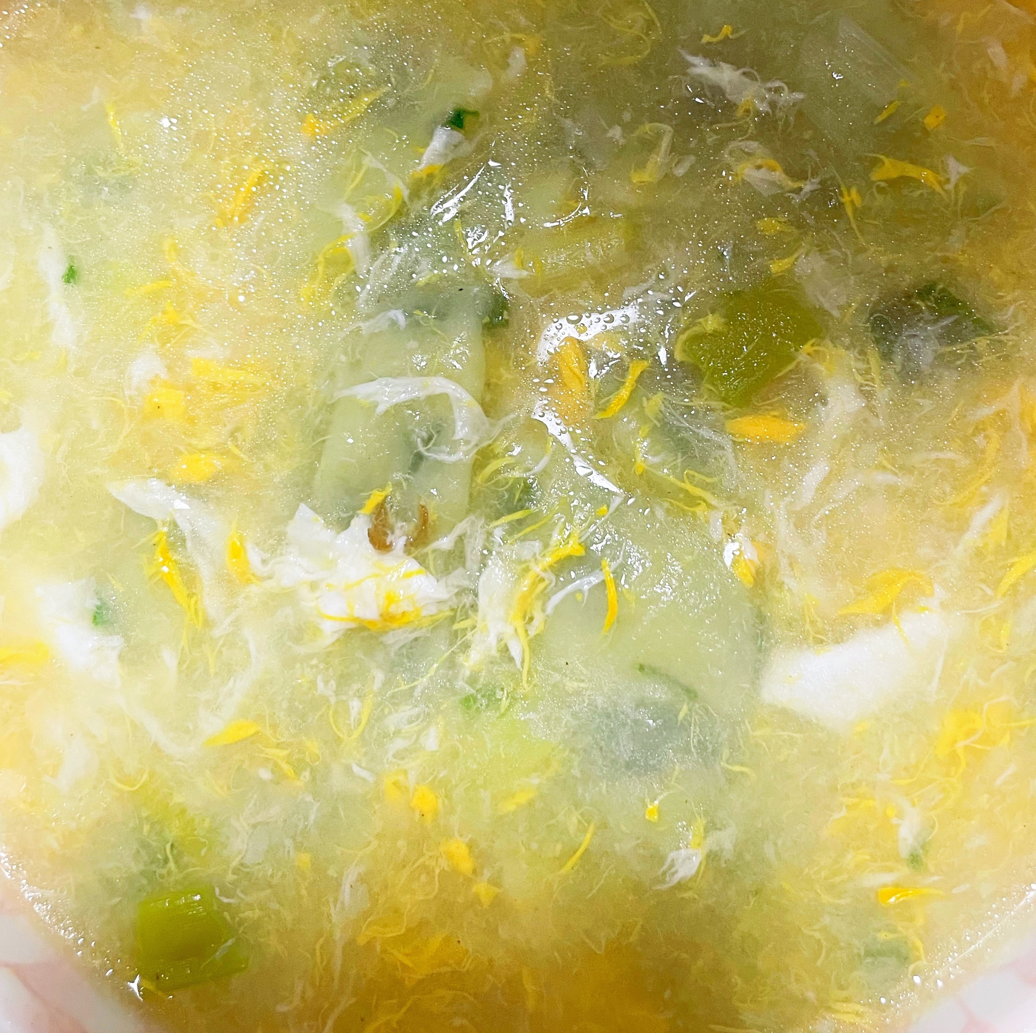 韭菜饼鸡蛋汤——吃腻了韭菜水饺和韭菜盒子的韭菜爱好者可以试试这个^_^