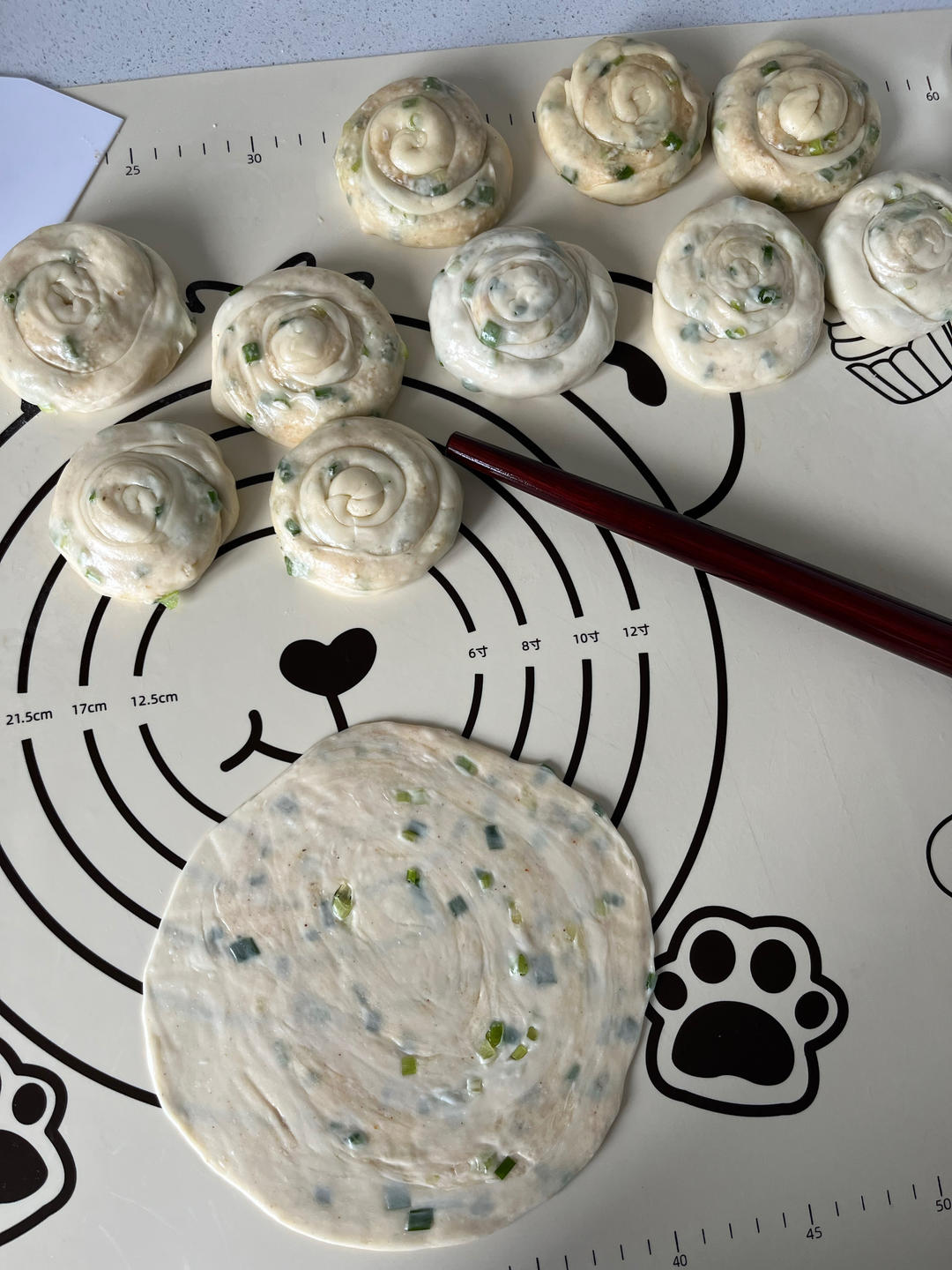 自制手抓饼胚，不到3块钱的面粉做了10张手抓饼