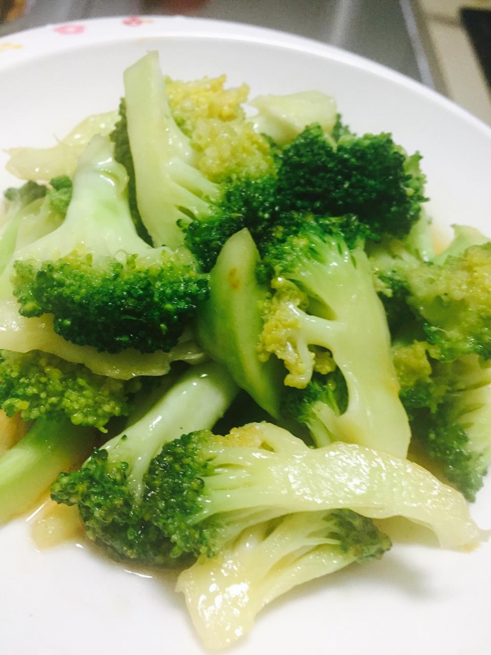 蚝油蒜蓉西兰花
