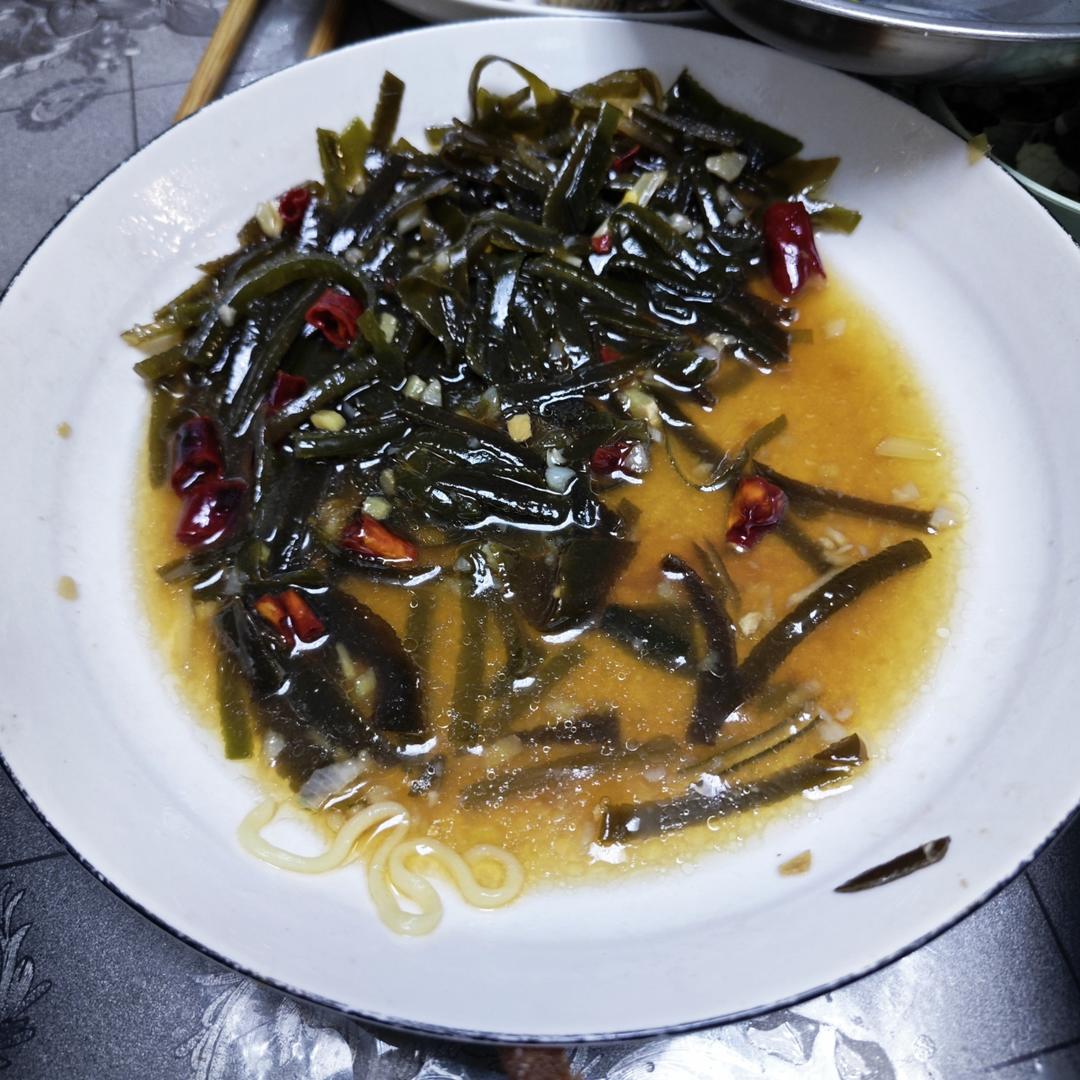凉拌酸辣海带丝