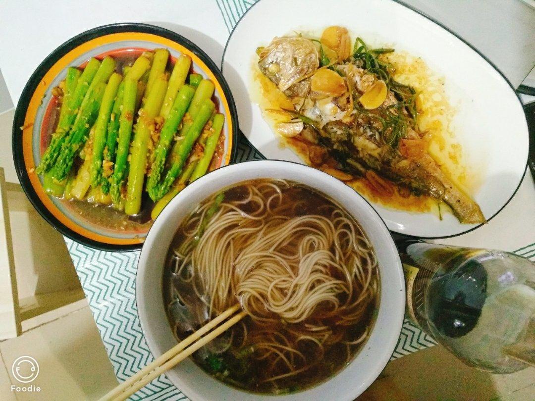 鲜味油淋芦笋