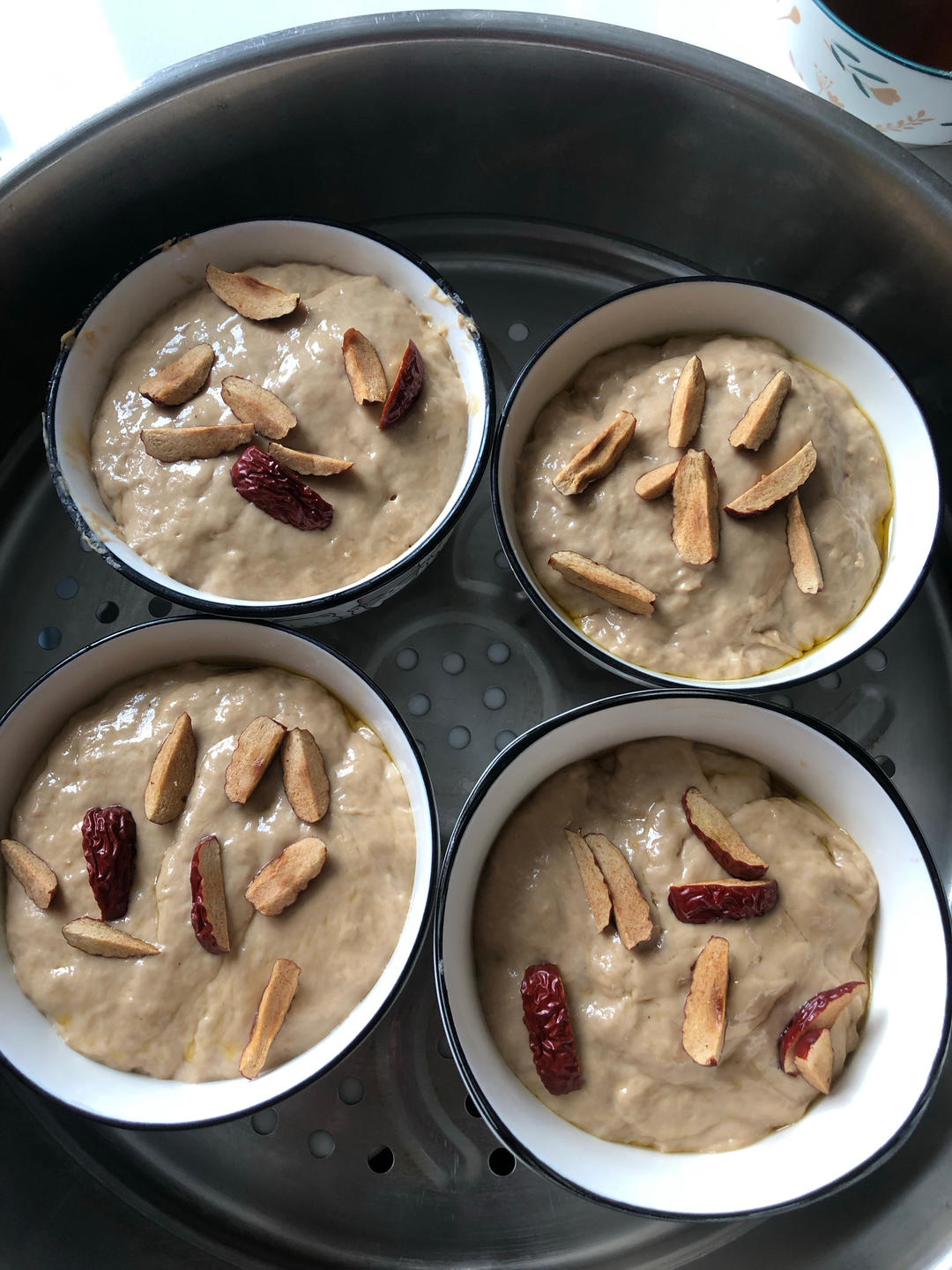 蓬松暄软又快手的红糖发糕