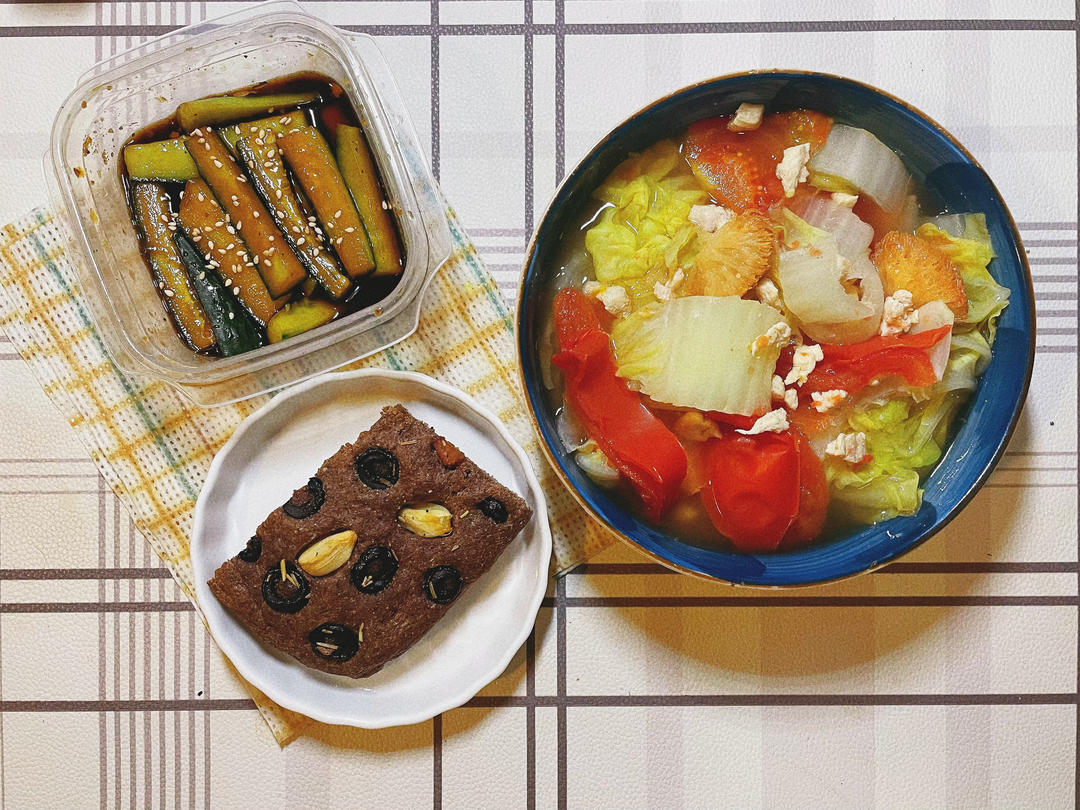 黑橄榄番茄大蒜黑麦佛卡夏（免揉波兰种）