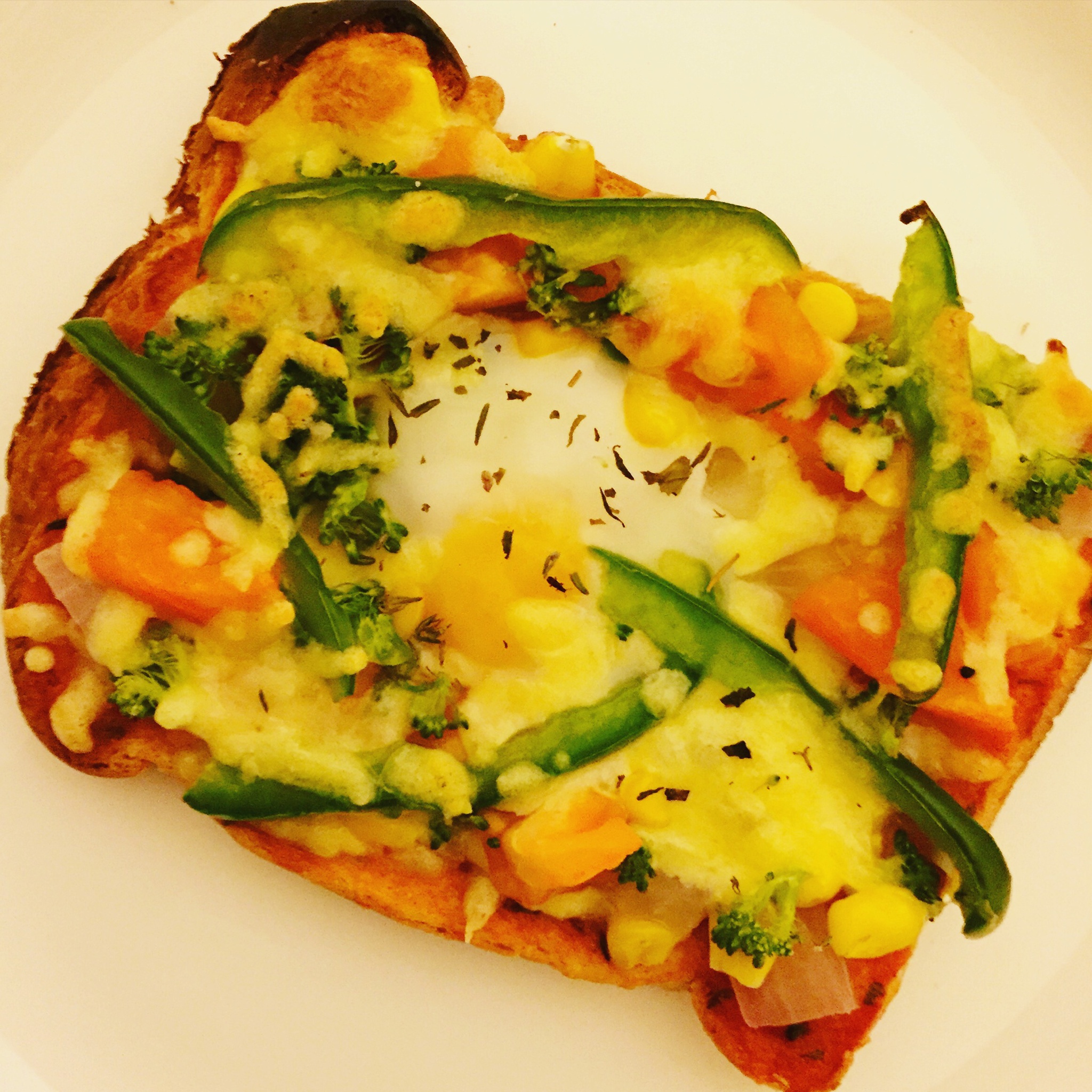 吐司太阳蛋披萨