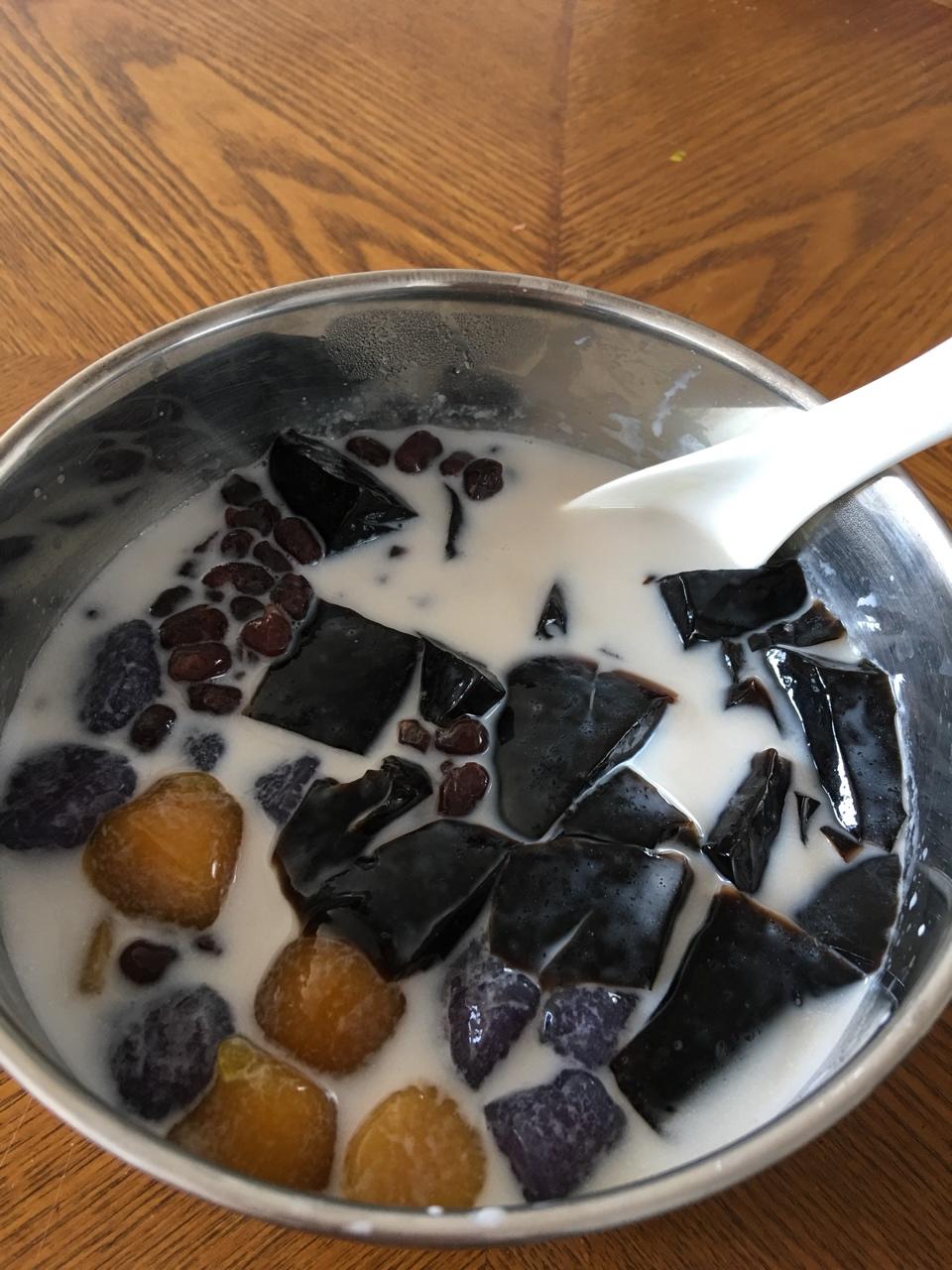 红豆紫薯红薯南瓜芋圆仙草