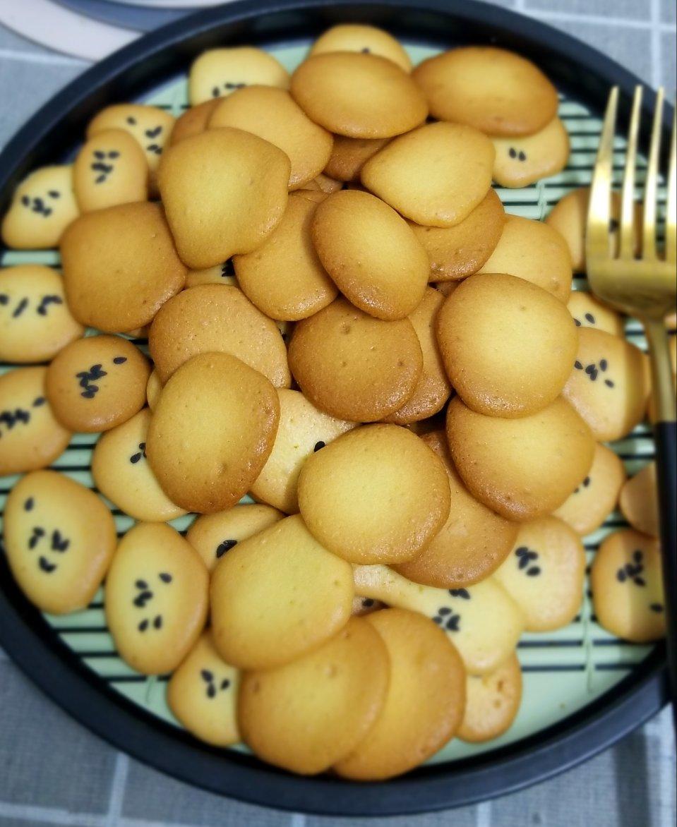 鸡蛋小饼干