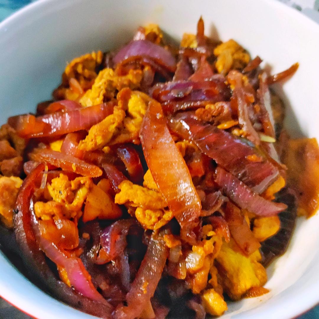 降压防癌的好食材  洋葱炒鸡蛋