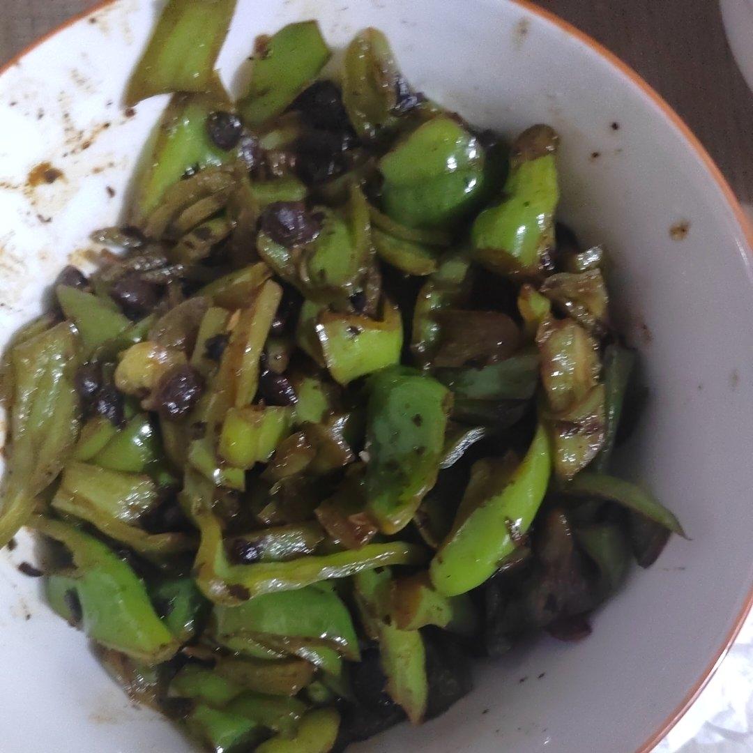 超香的豆豉炒辣椒