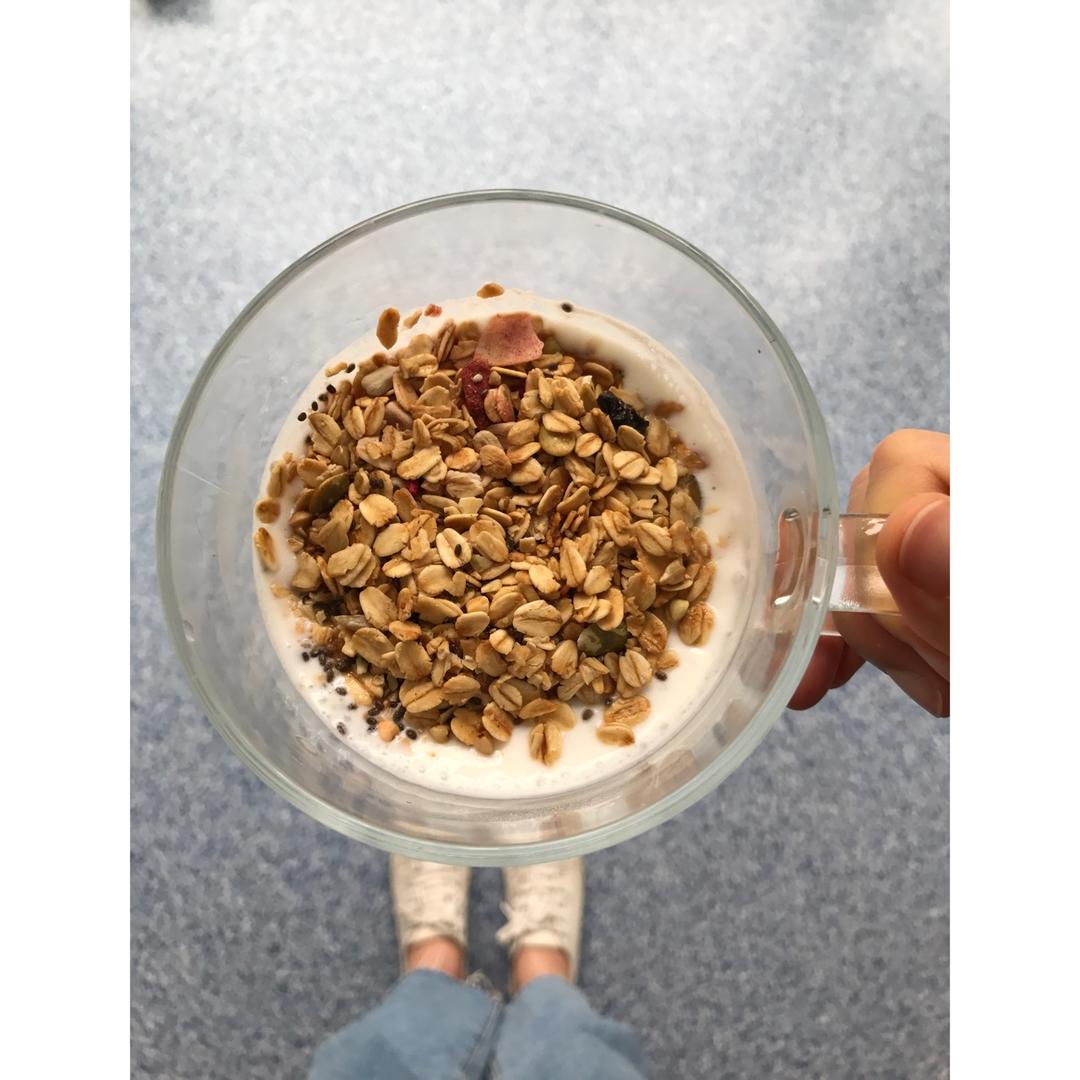 开菲尔酸奶喂养详攻略（milk kefir）丨发酵·奶类