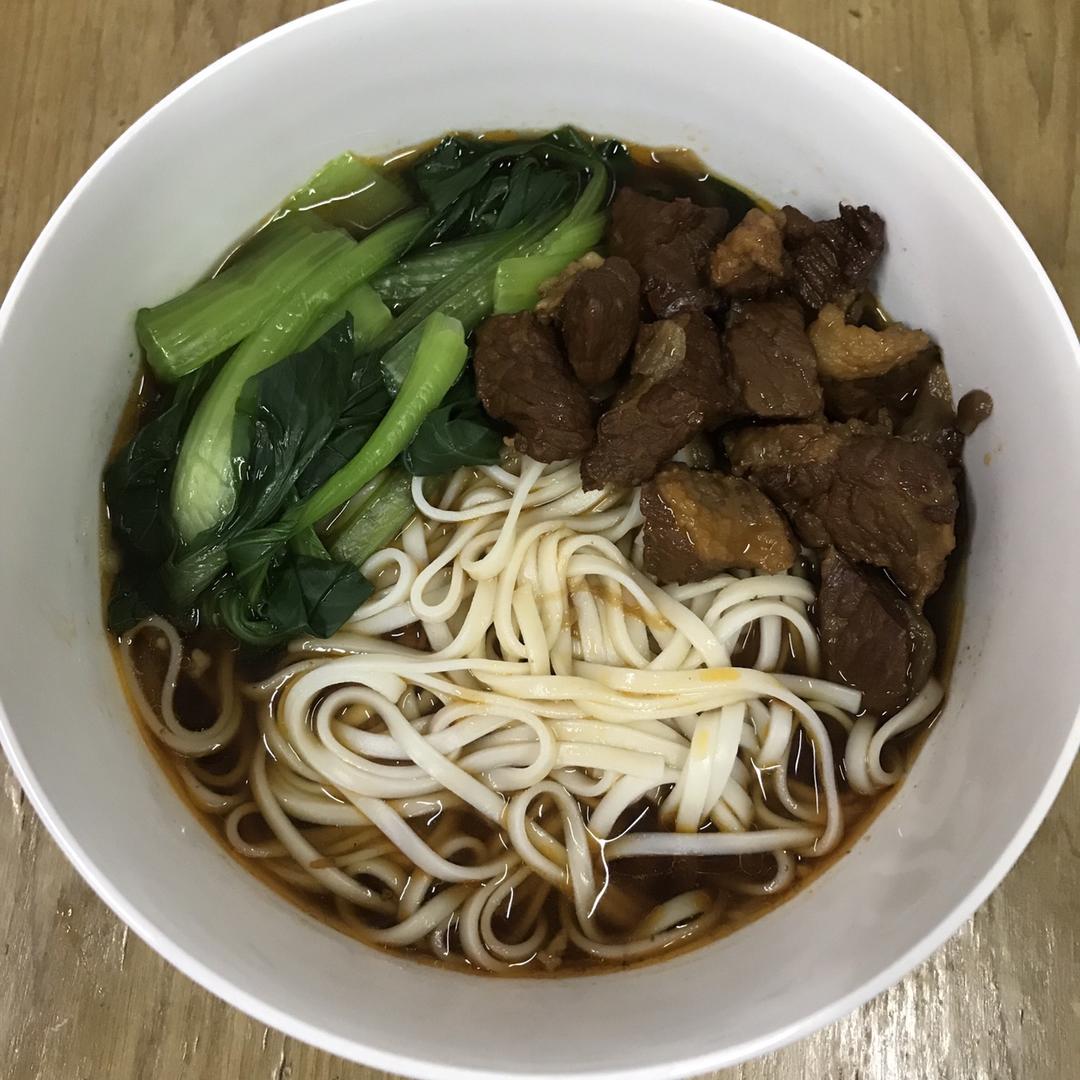 红烧牛肉面