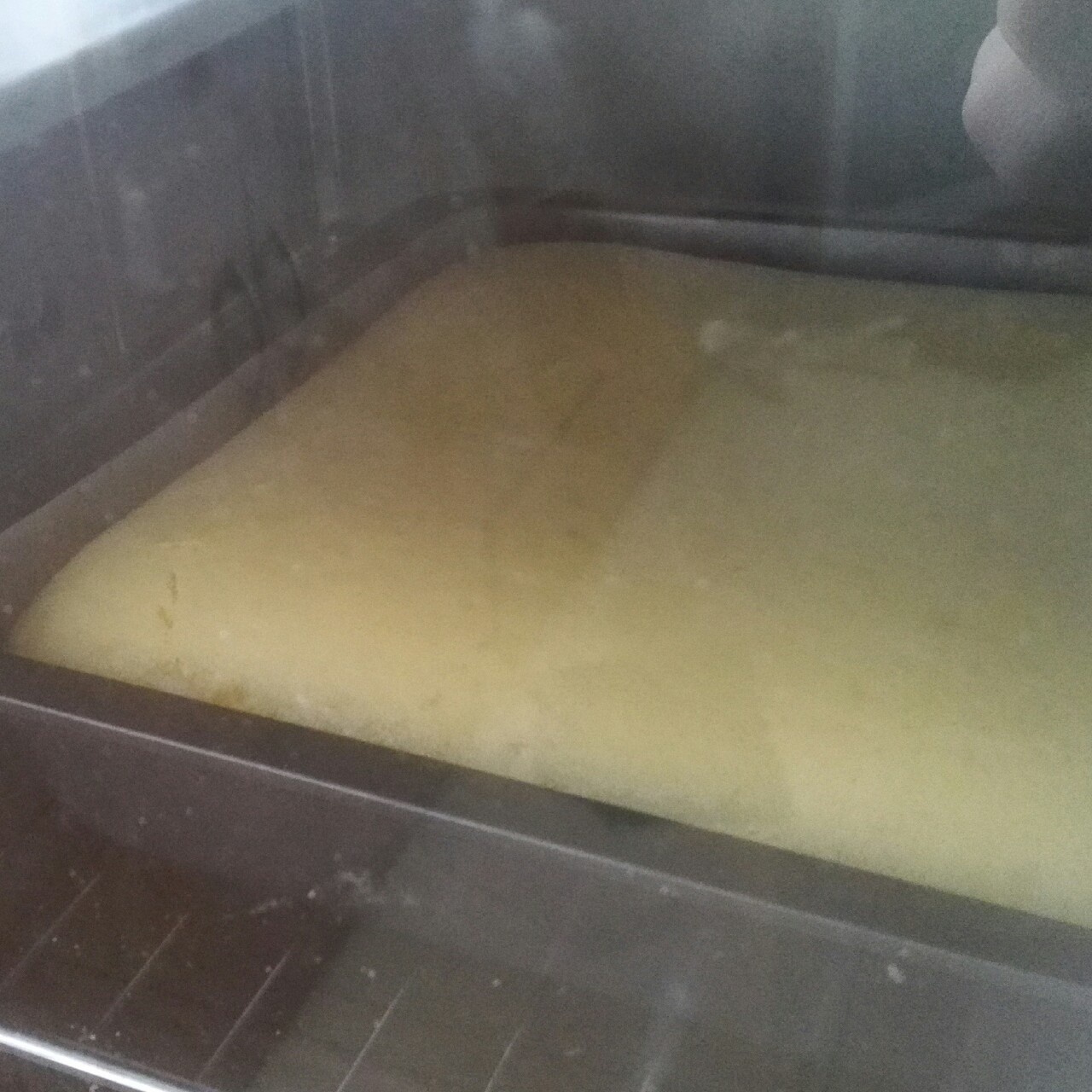 烤箱做蛋糕（戚风蛋糕的做法）