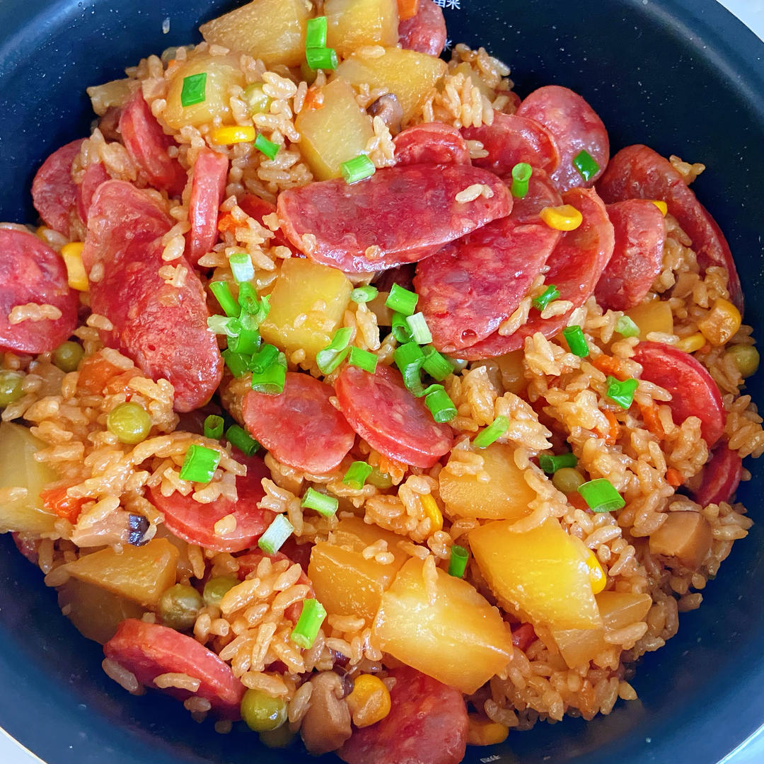 腊肠煲仔饭（电饭锅版）