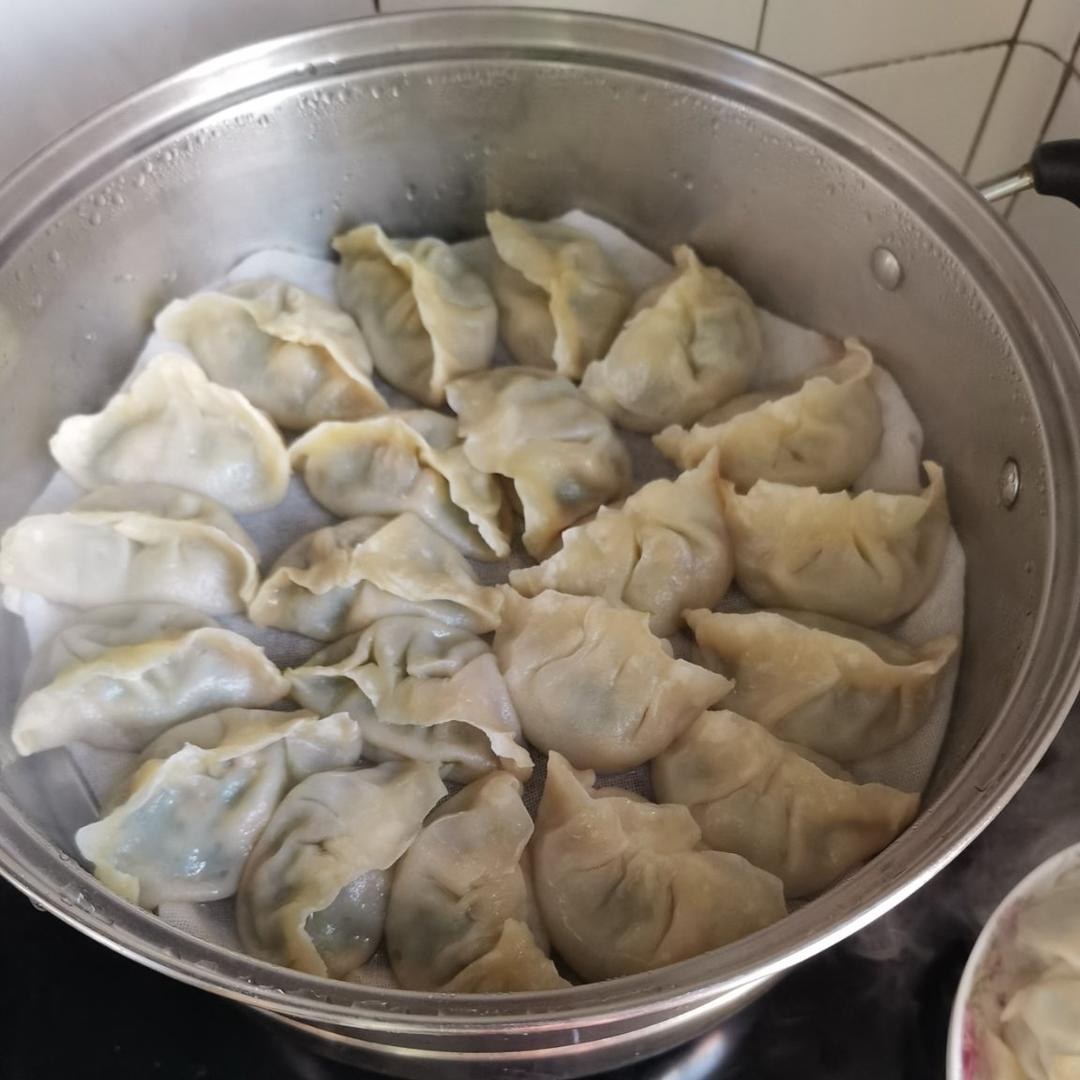皮皮虾韭菜馅蒸饺