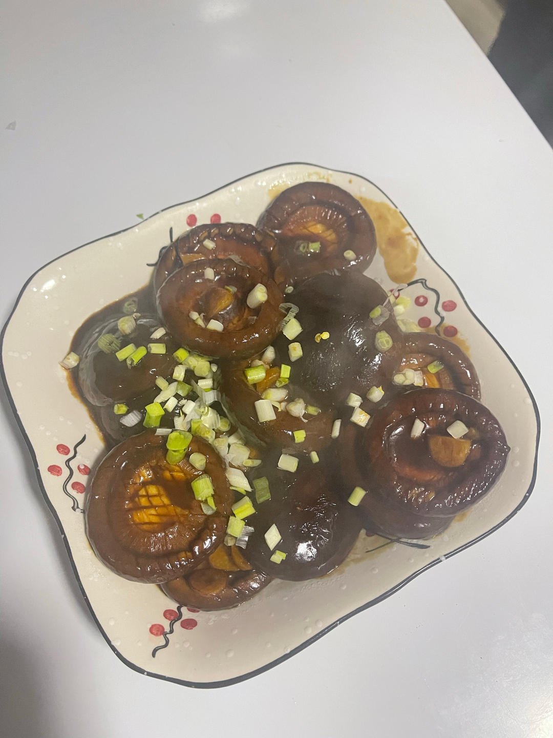 鲜嫩多汁，比鲍鱼还好吃红烧香菇