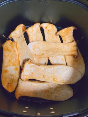 空气炸锅版-赛过松茸的可爱杏鲍君的做法 步骤3