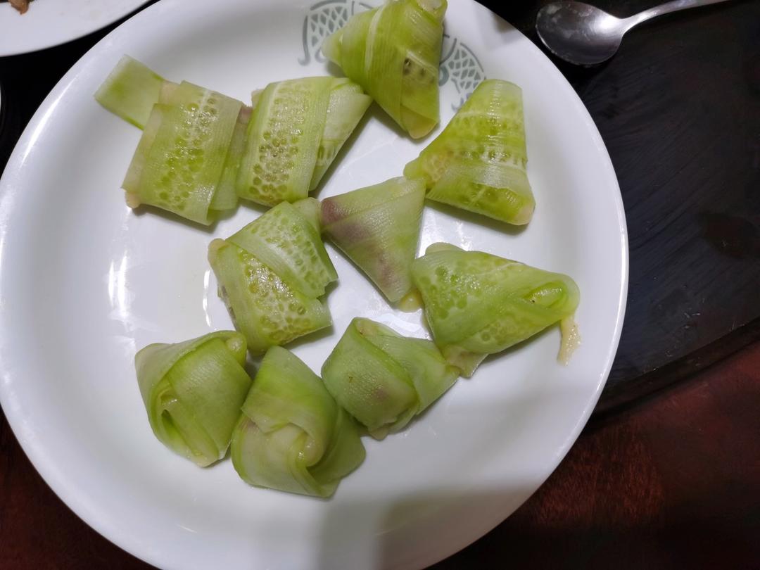 一口一个~黄瓜粽｜粽子形沙拉头盘丨土豆泥培根馅｜清爽低卡｜原创