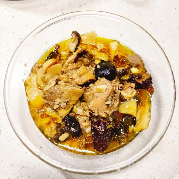 土鸡汤