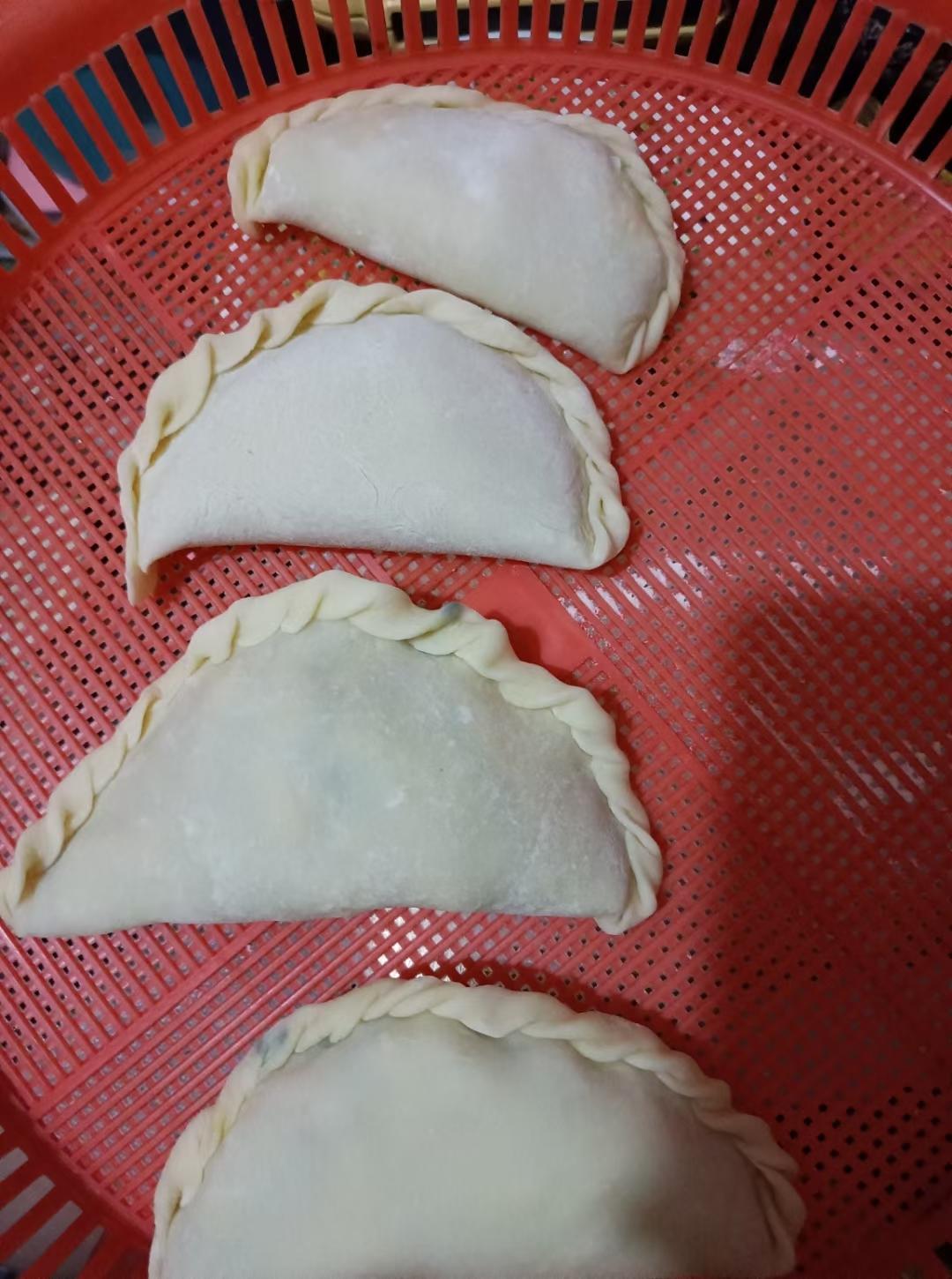 韭菜盒子（超好吃）