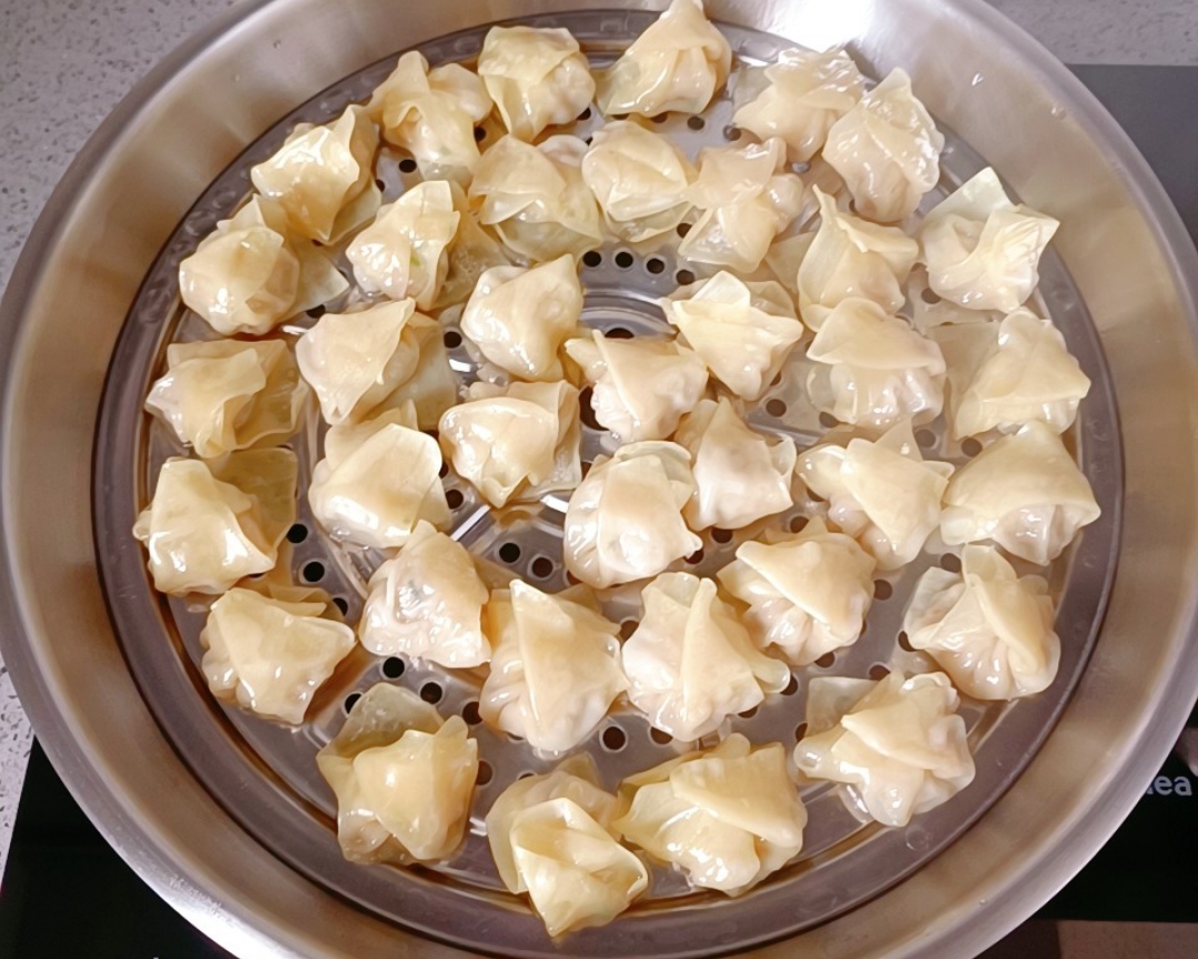 包饺子(手法在视频里)