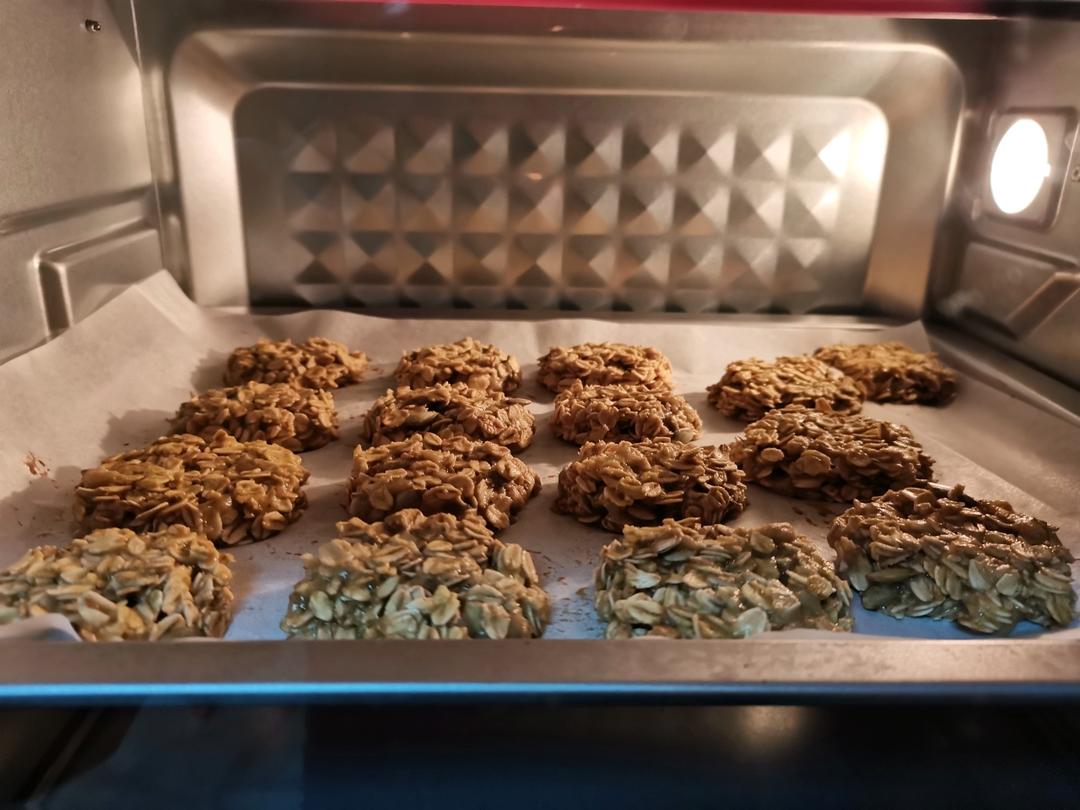 香蕉燕麦饼干