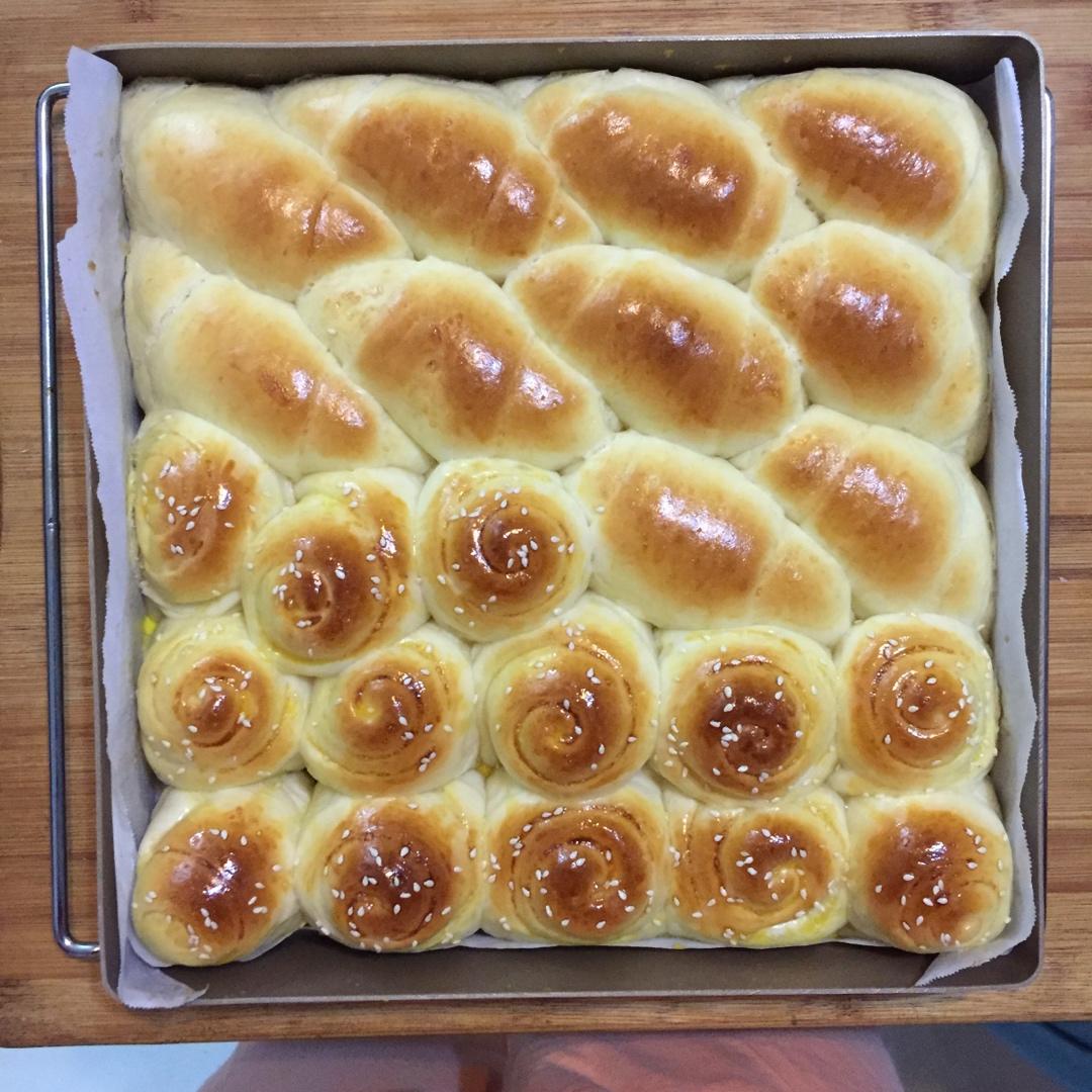 脆底蜂蜜小面包