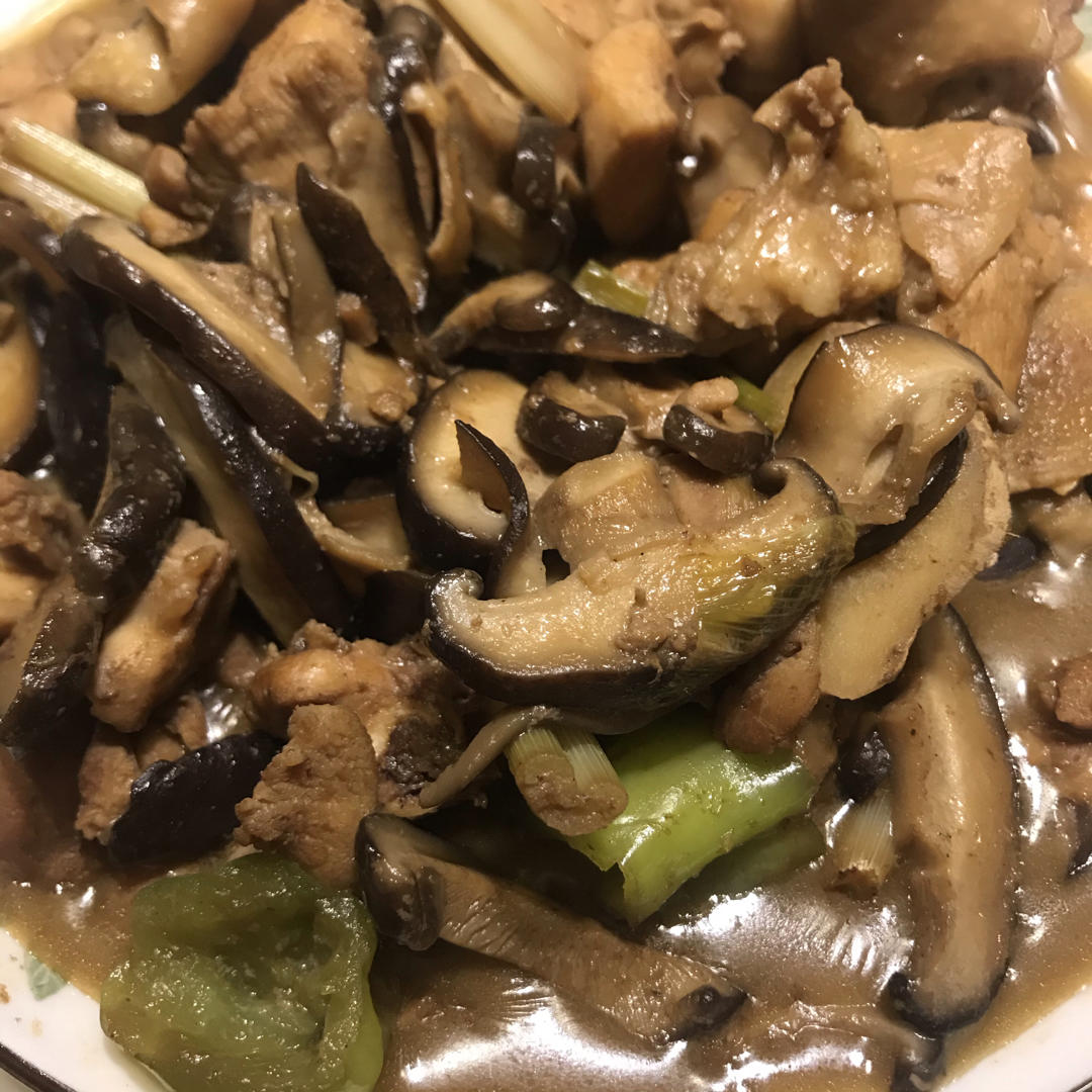 香菇鸡腿肉