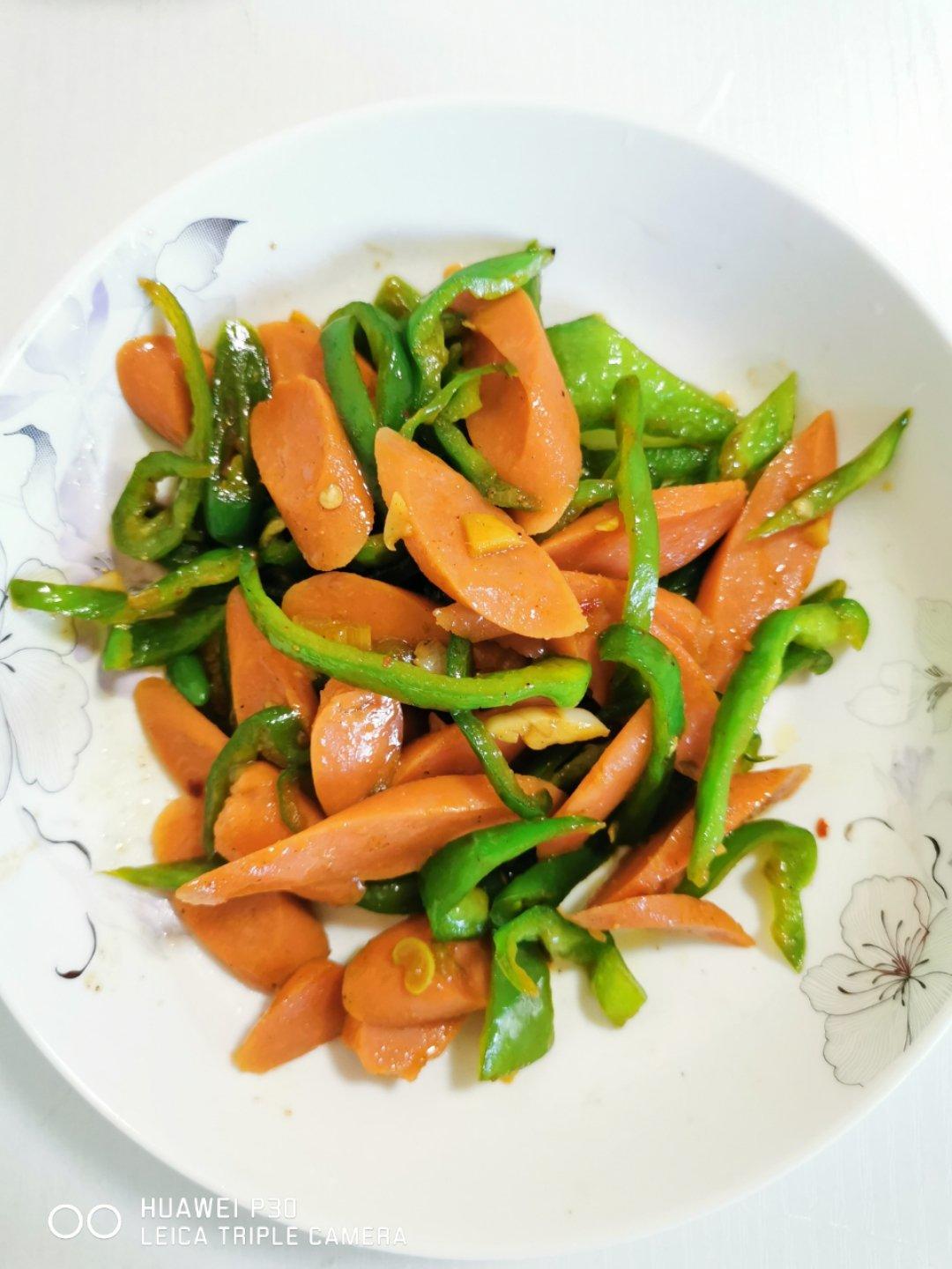 青椒炒火腿肠