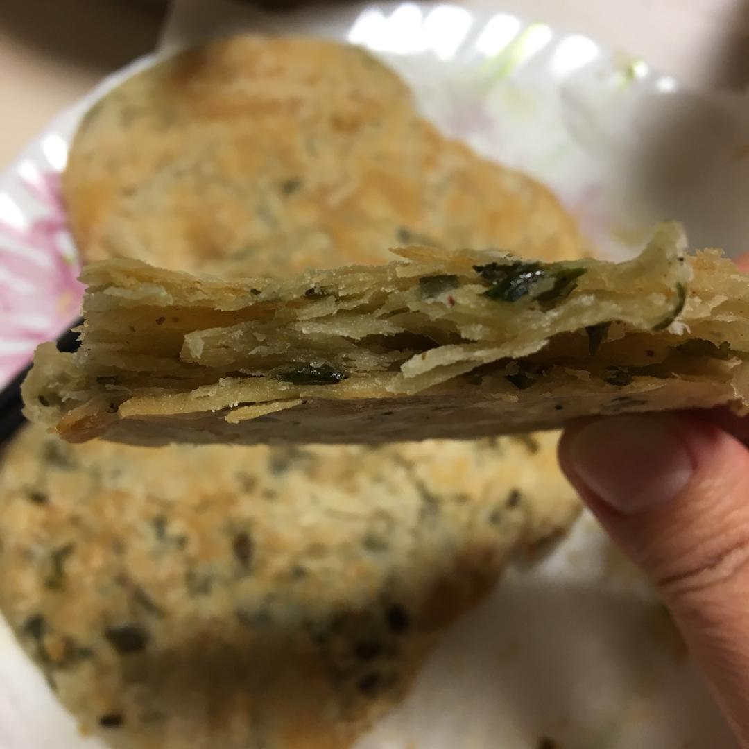 外酥内软的香葱酥饼