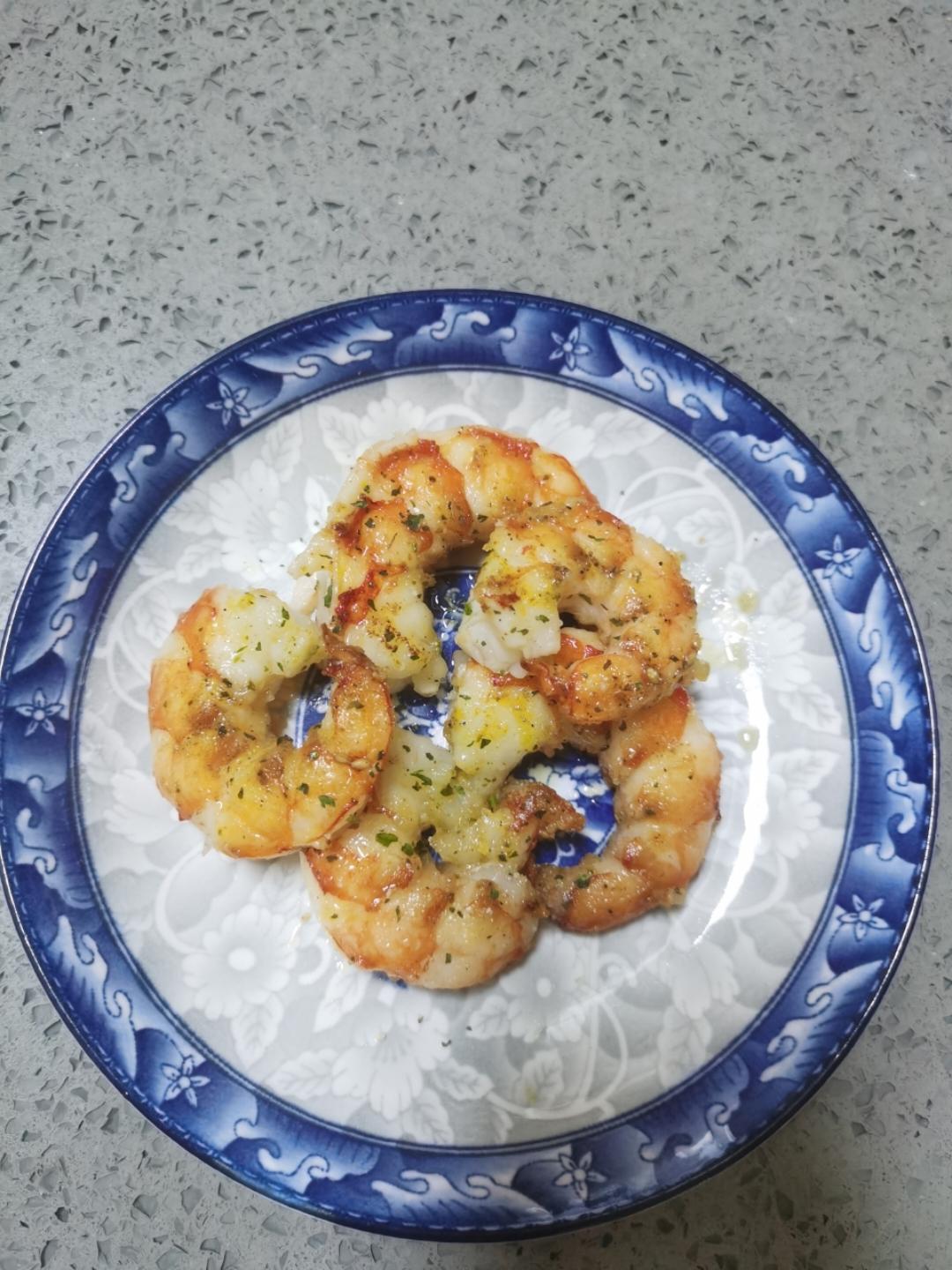 煎阿根廷红虾仁