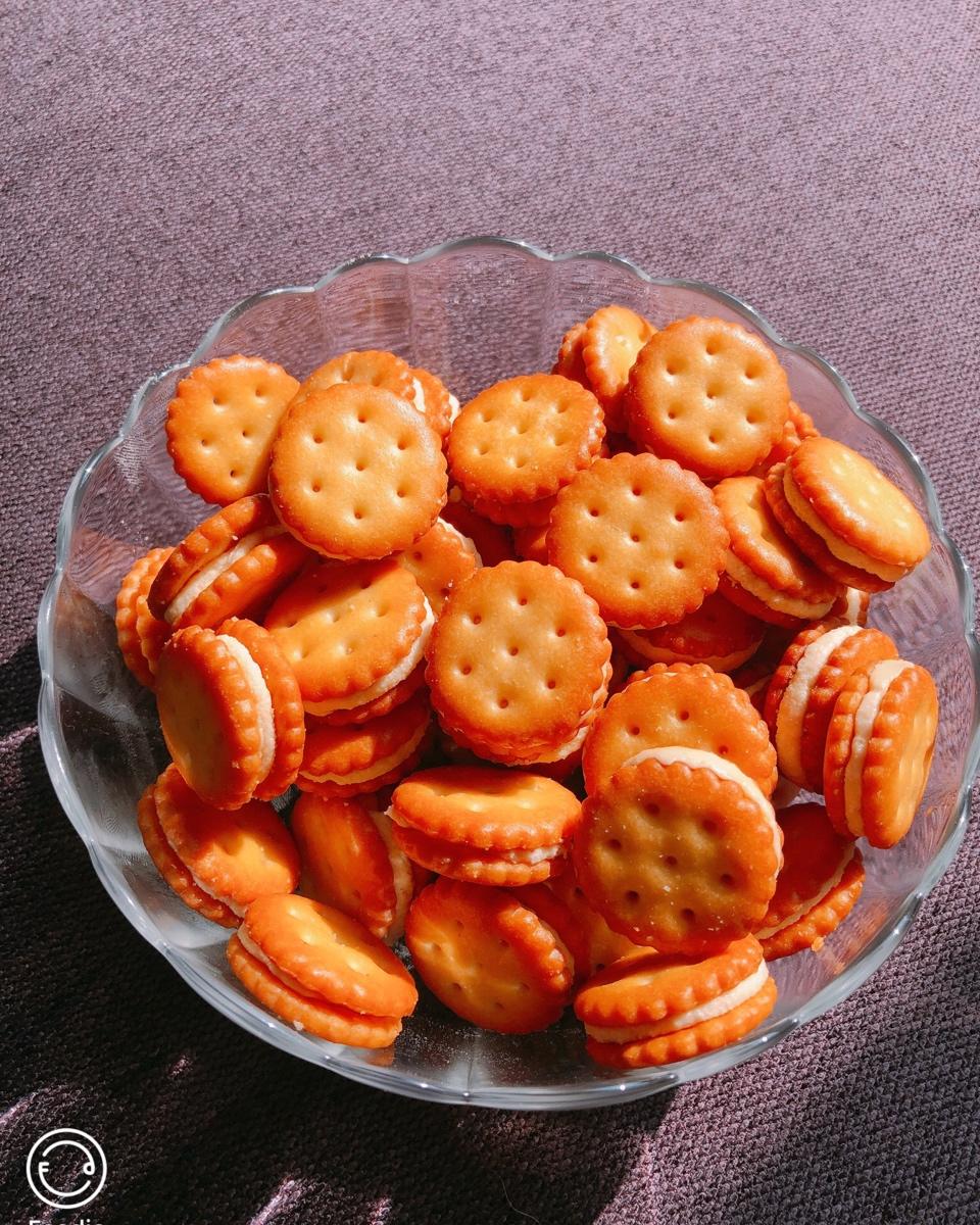 纽扣牛轧饼、牛轧糖、雪花酥